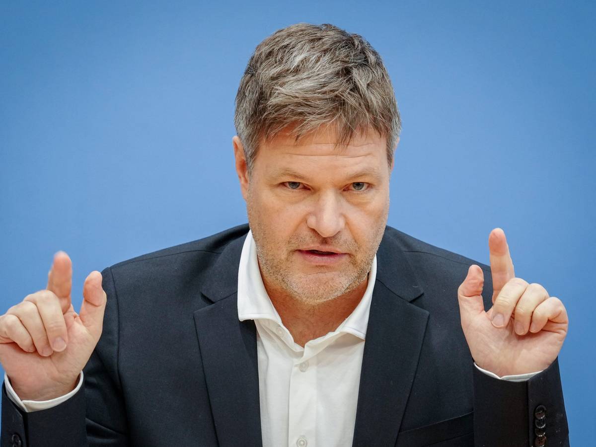 Robert Habeck am 11. Januar 2022 bei einer Bundespressekonferenz in Berlin