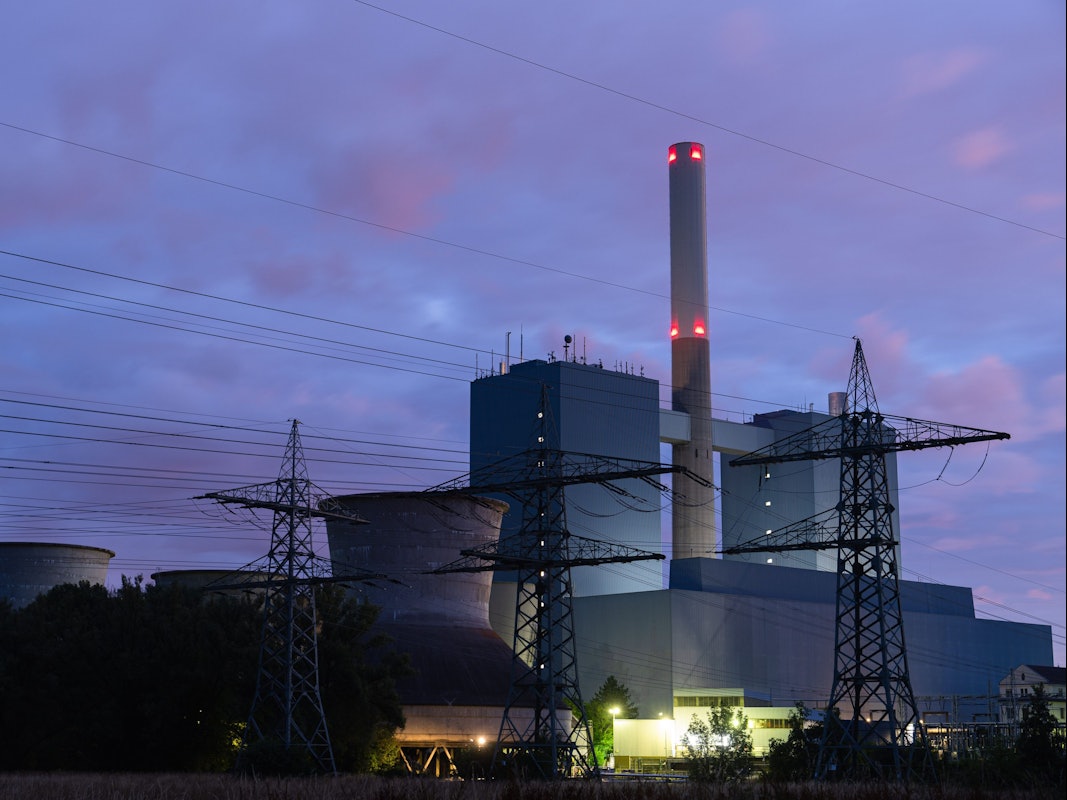 Vertreter von EU-Staaten haben sich nach Informationen der Deutschen Presse-Agentur auf einen Notfallplan zur Senkung des Gaskonsums verständigt. Unser Foto zeigt das Uniper-Gaskraftwerk in Gebersdorf.