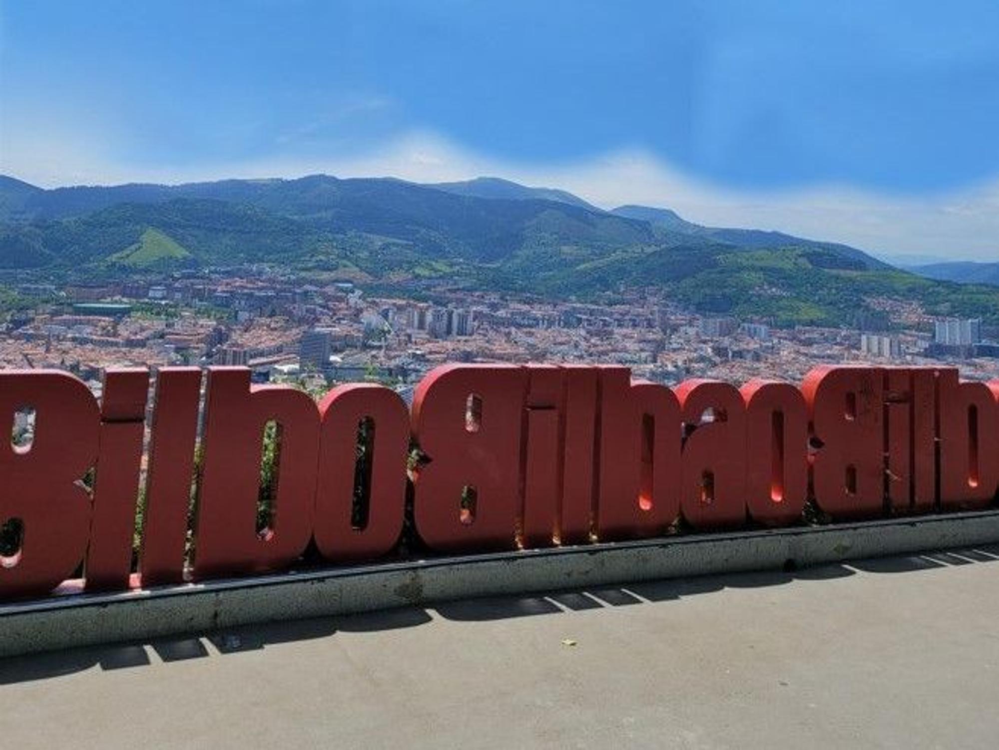 Blick auf die baskische Metropole Bilbao