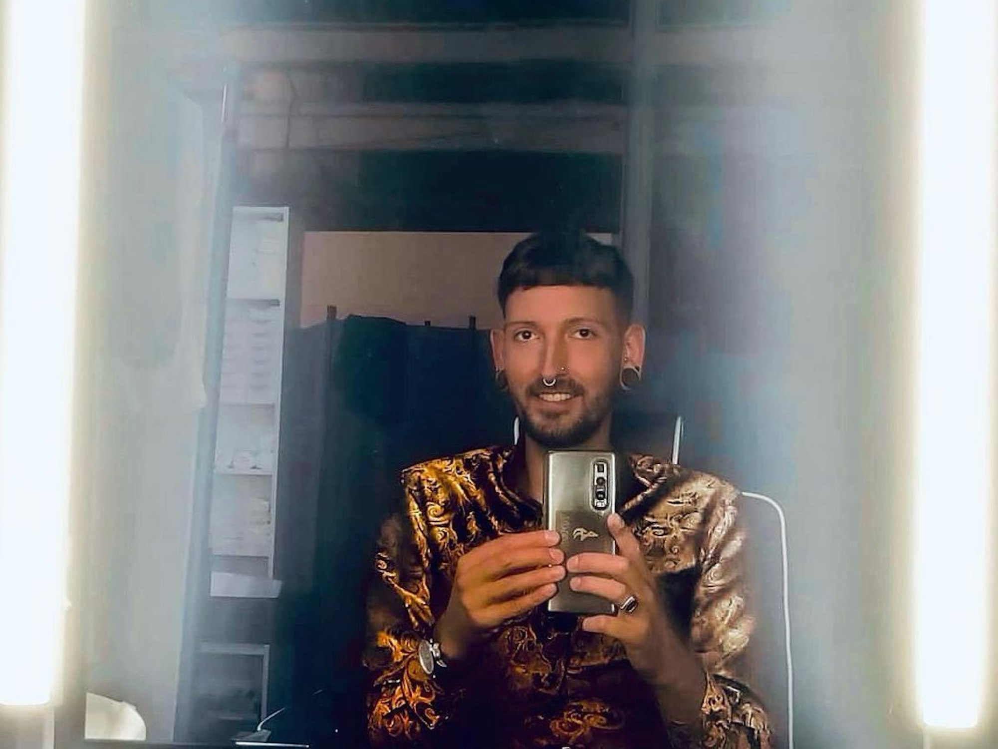 „Bares für Rares“ Händler Fabian Kahl, hier auf einem Instagram-Bild vom Juli 2020, feiert den CSD in Berlin.