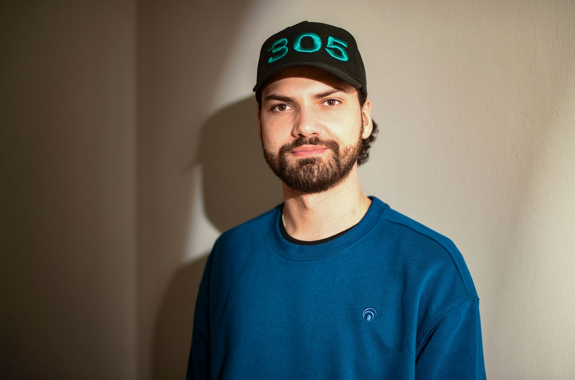Der Sänger, Schauspieler und Moderator Jimi Blue Ochsenknecht am Rande von Dreharbeiten für ein Musikvideo zu seiner Single „Nicht allein“.
