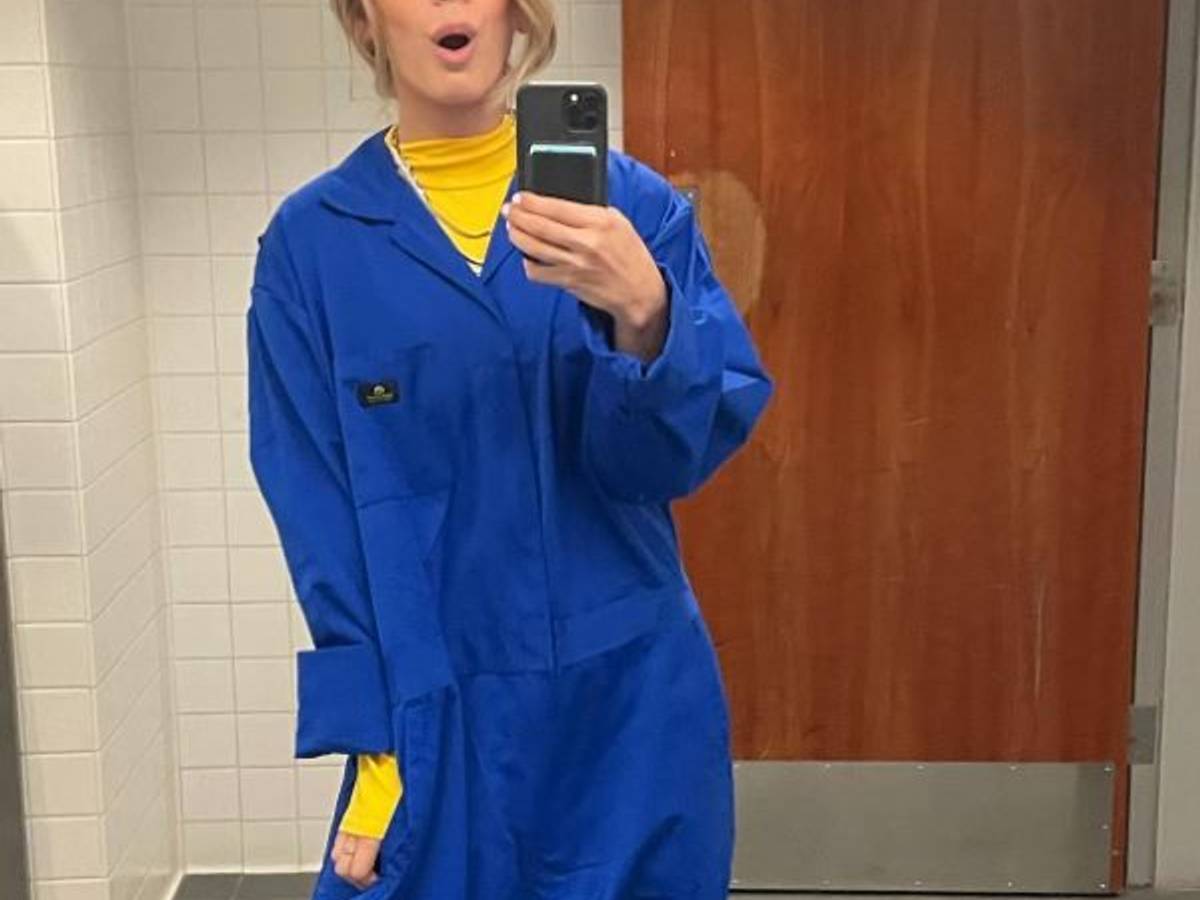 Das Selfie zeigt die amerikanische Sängerin Jax. Sie hat es am 29. April 2022 auf Instagram veröffentlicht. Screenshot erstellt am 29. Juli zum Zwecke der Berichterstattung. Quelle: Instagram / jax