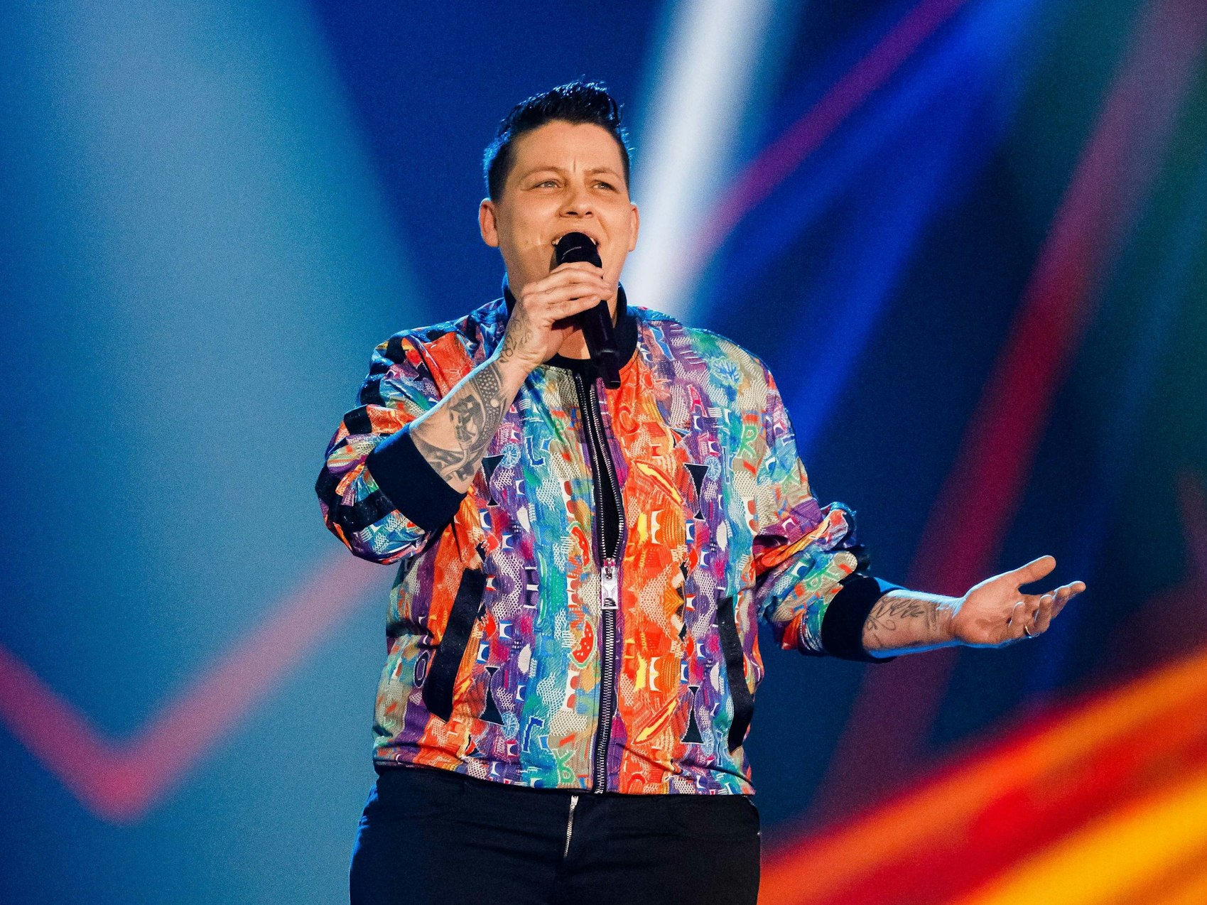 Sängerin Kerstin Ott, hier während einer TV-Aufzeichnung der Silvester Show von BR, SRF und ORF im November 2020, überrascht ihre Fans mit neuem Look.