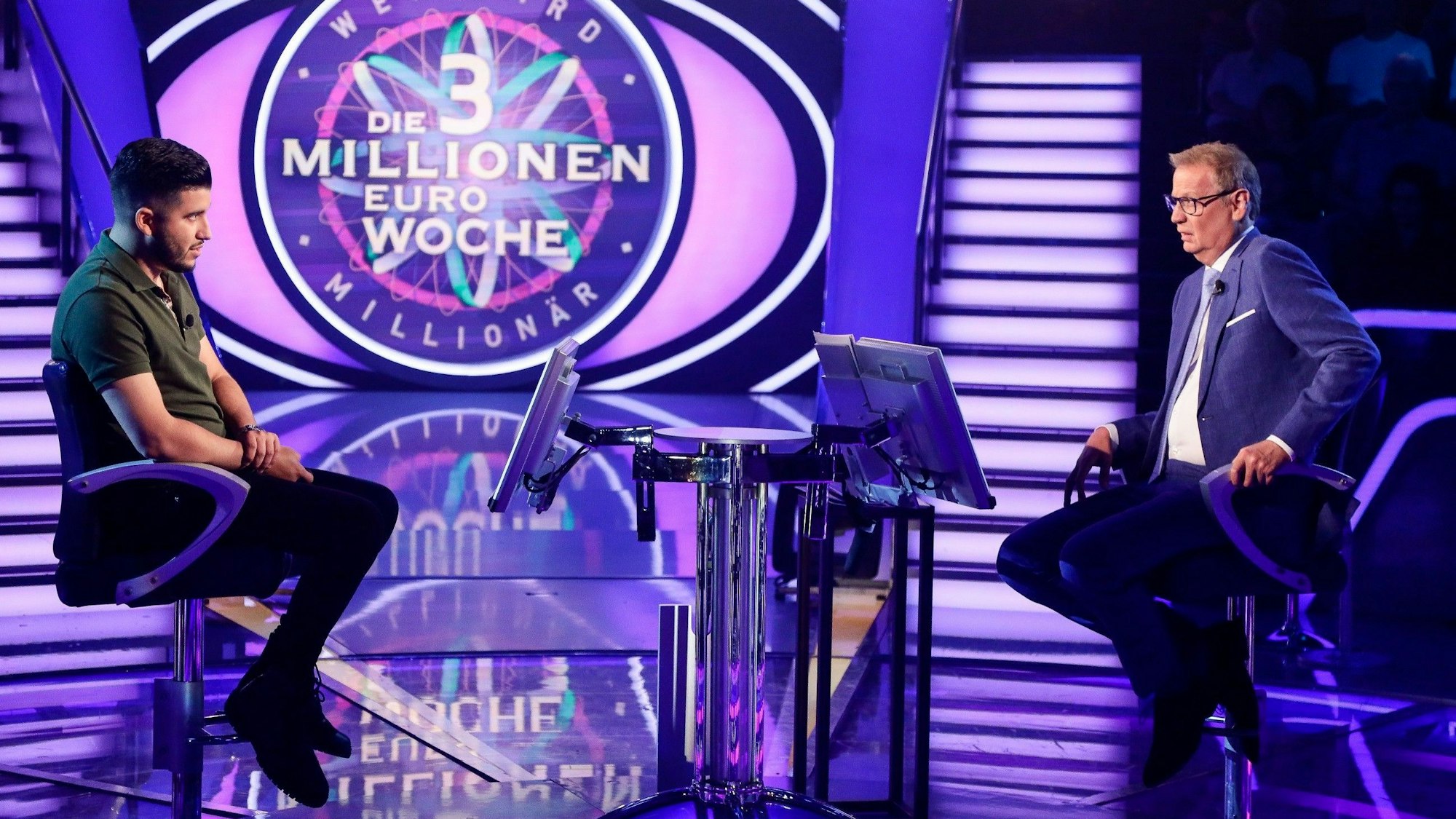 Moderator Günther Jauch mit Kandidat Zekihan Büyükyilmaz