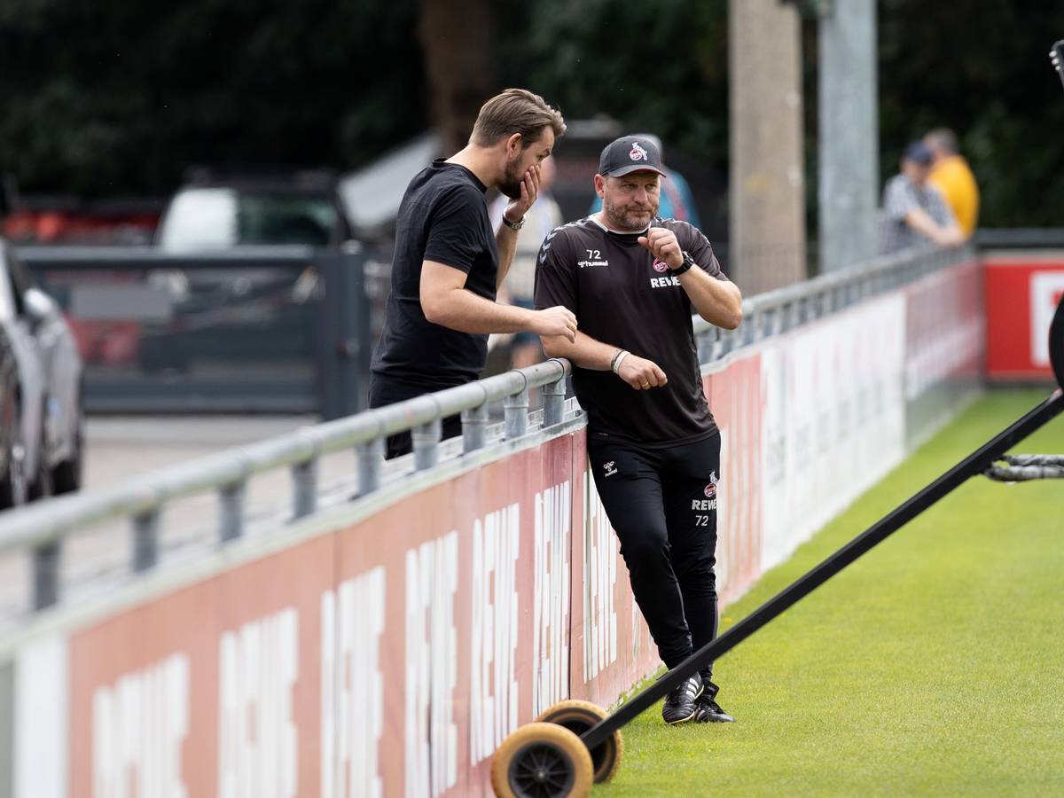 Steffen Baumgart und Thomas Kessler beim Training des 1. FC Köln.