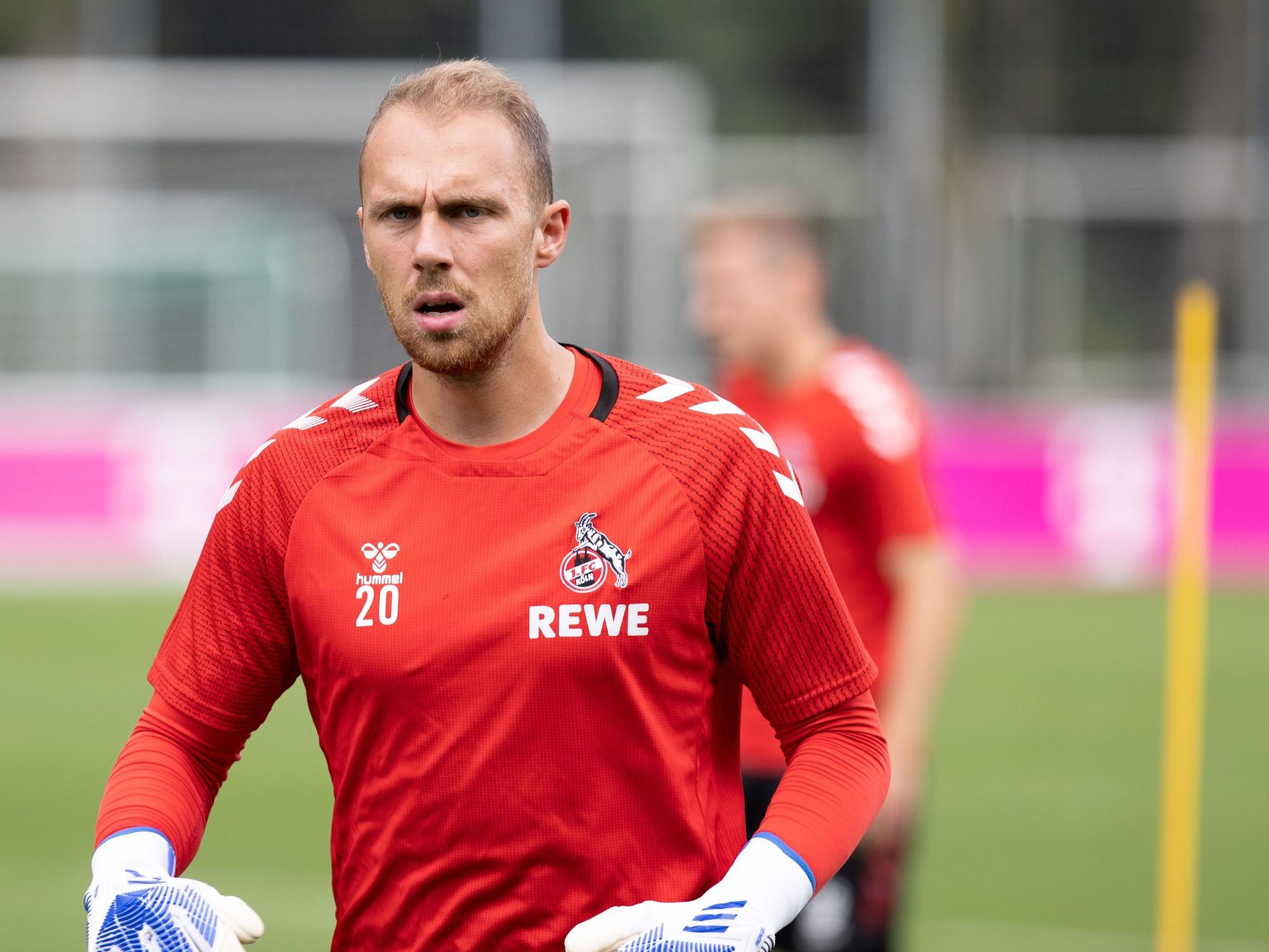 Marvin Schwäbe im Training des 1. FC Köln.