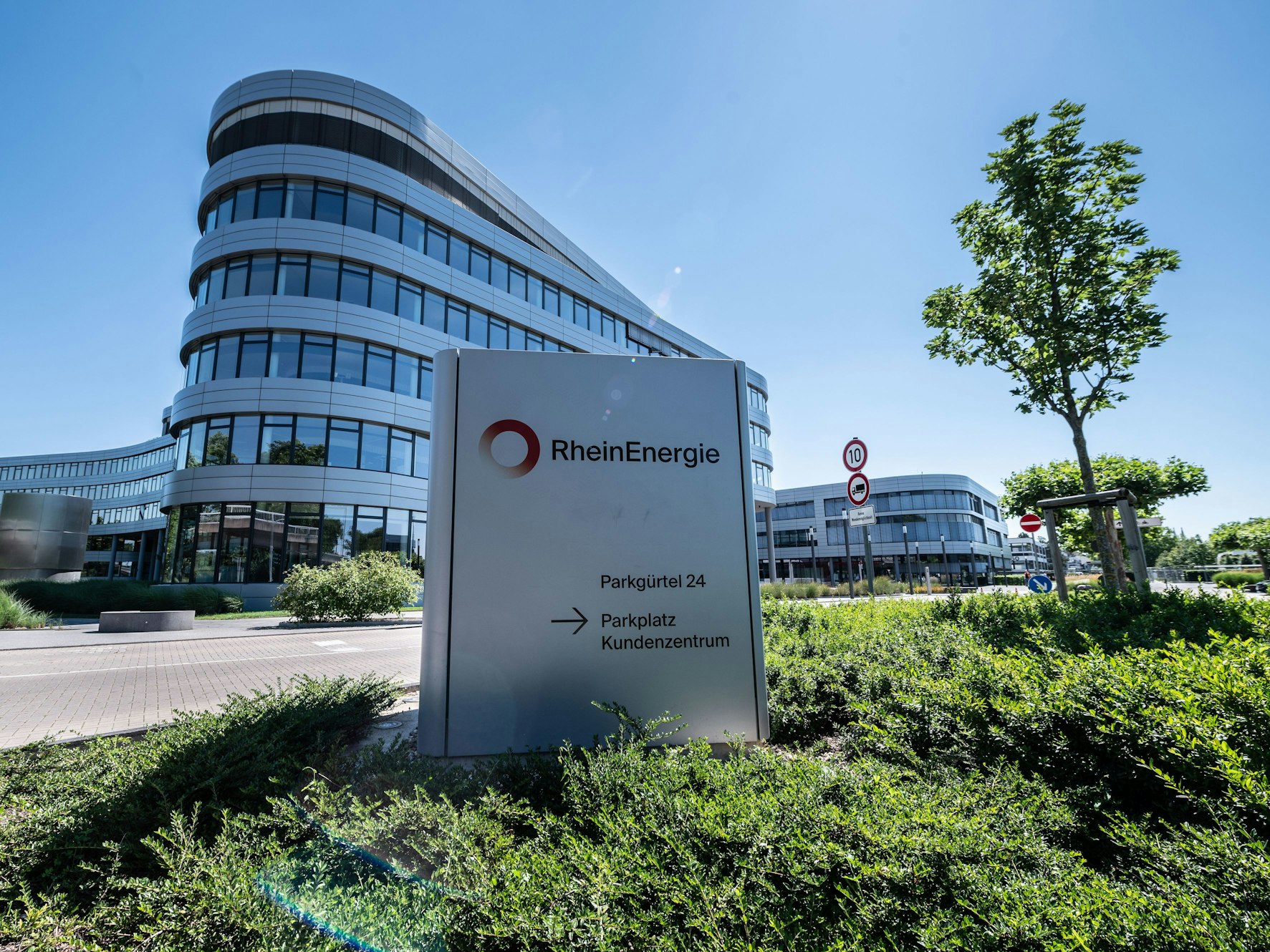 Gebäude der RheinEnergie in Köln.