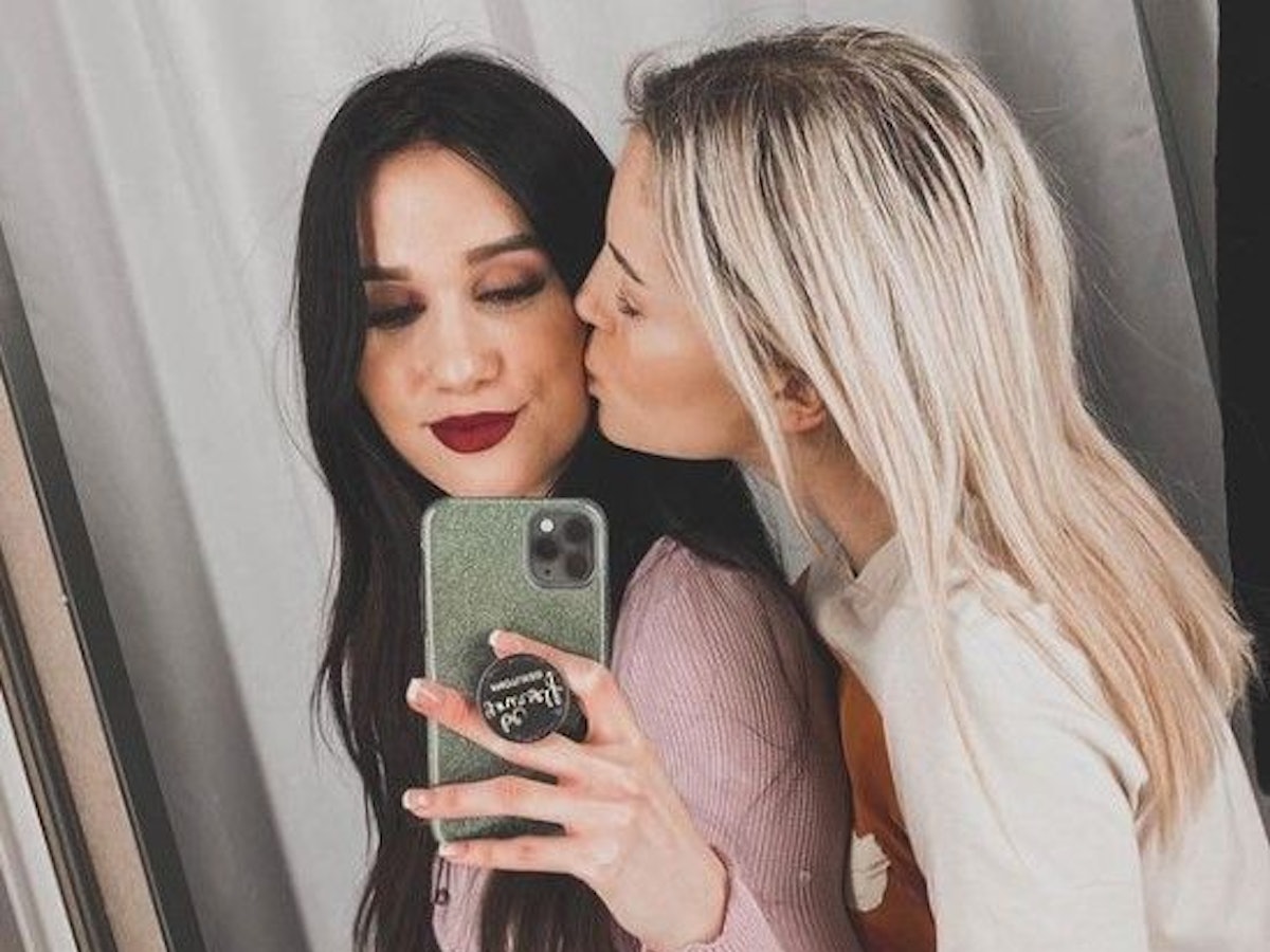 Die Influencerinnen Ina und Vanessa, hier auf einem gemeinsamen Instagram-Selfie vom 13. März 2020, durchlebten eine schwere Zeit.
