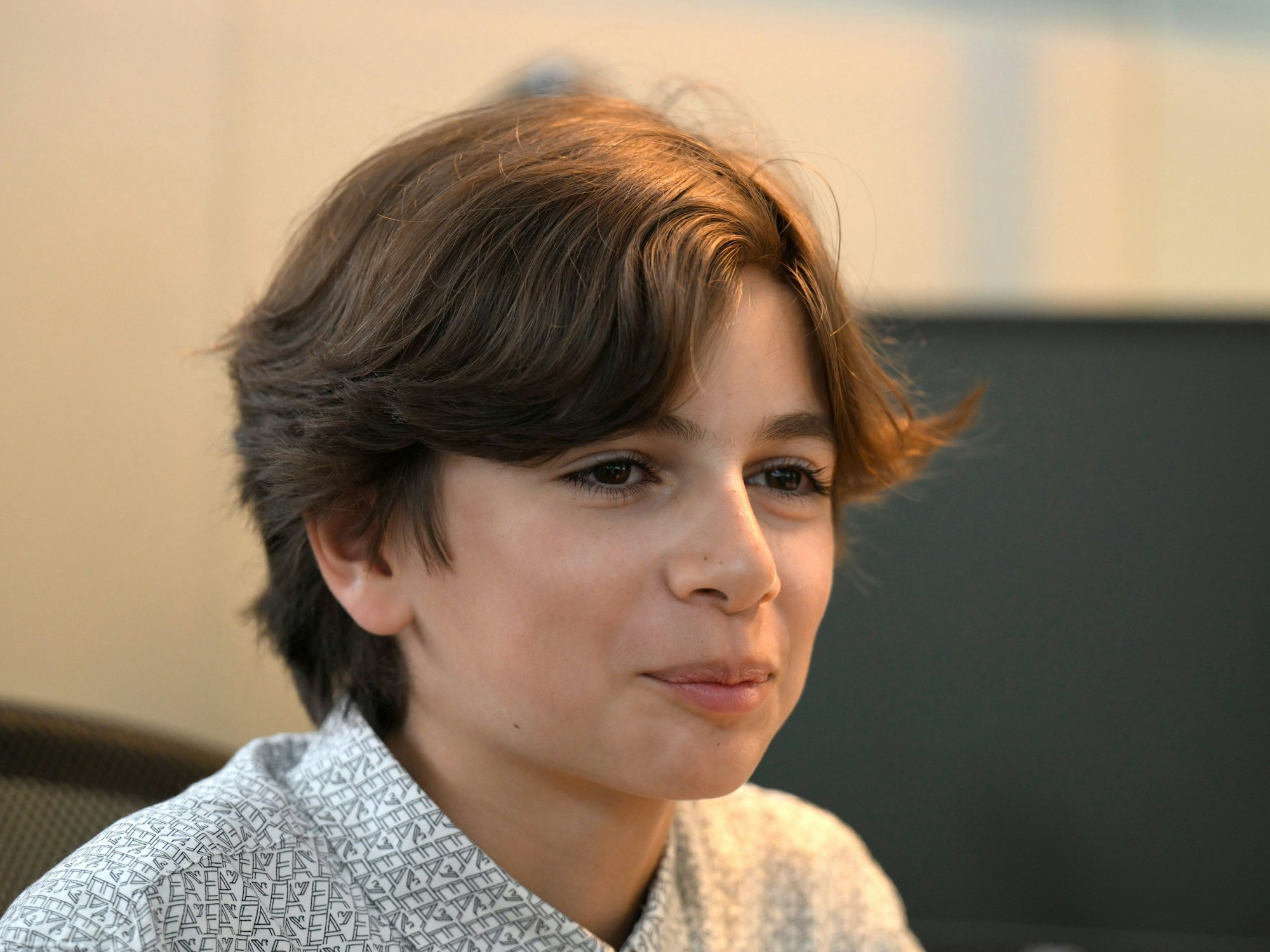 Porträtaufnahme von Ruben Charara