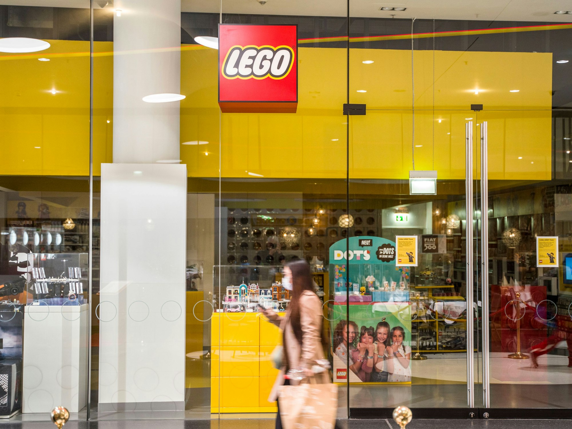Das Ladengeschäft des dänischen Spielzeugherstellers Lego in der Frankfurter Innenstadt war im Zuge der Coronakrise 2020 zeitweise geschlossen.