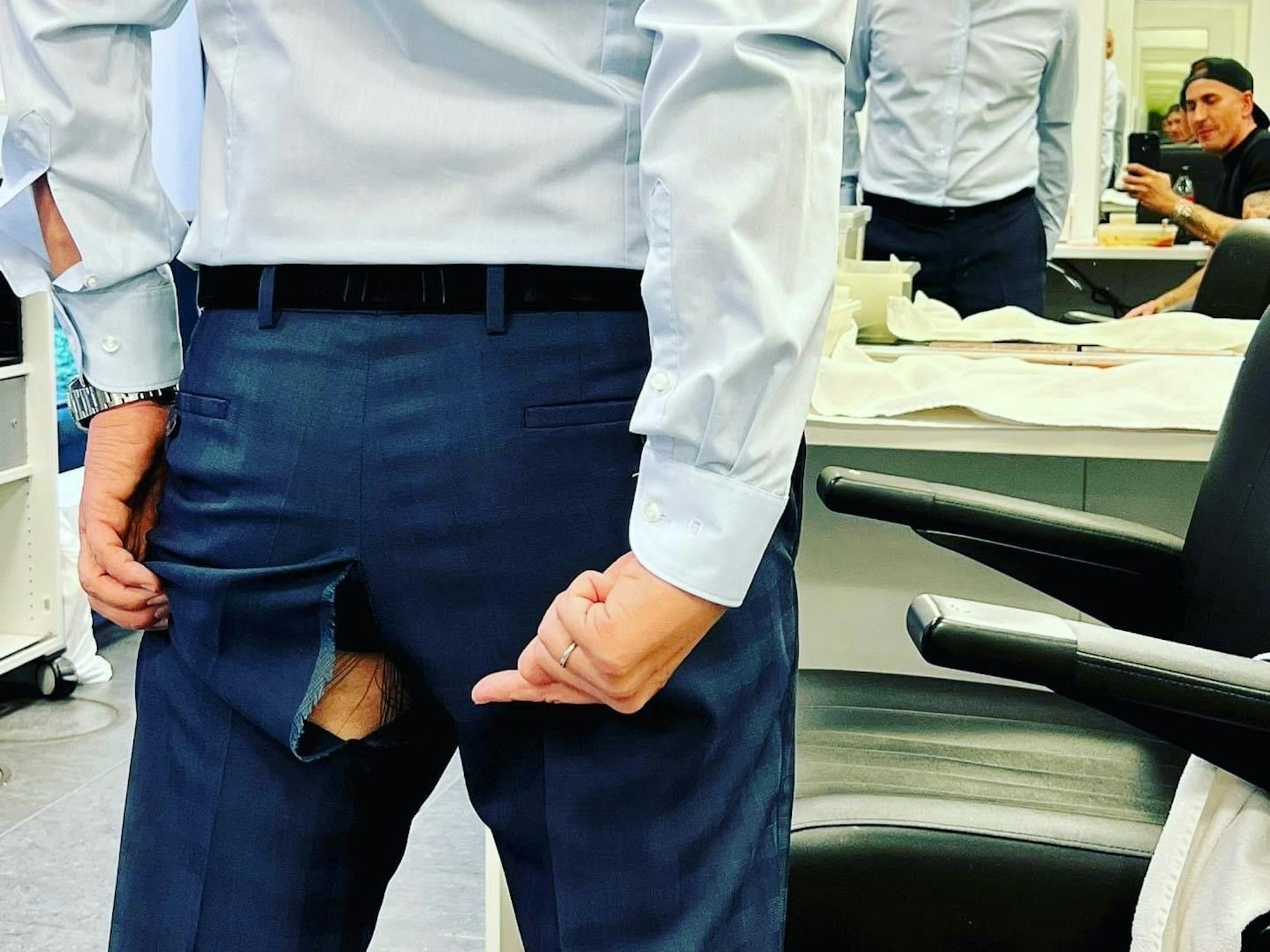 Die gerissene Hose von Andreas von Thien