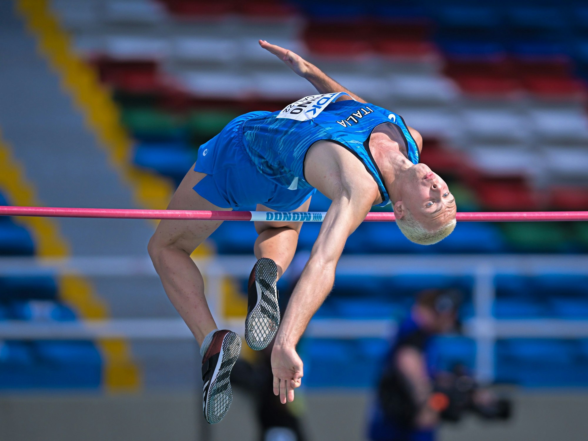 Alberto Nonino beim Hochsprung.