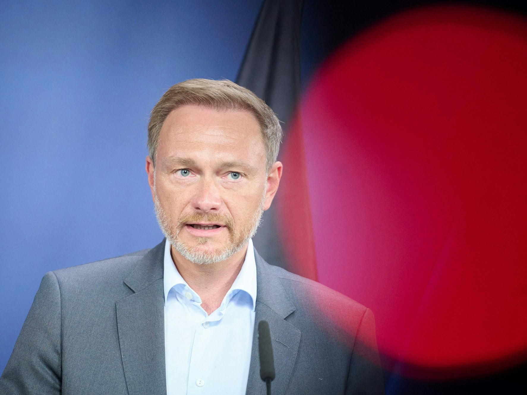 Christian Lindner hat am Dienstag über sein Entlastungspaket gesprochen. Unser Foto zeigt den Minister am 27. Juli bei einer Pressekonferenz.