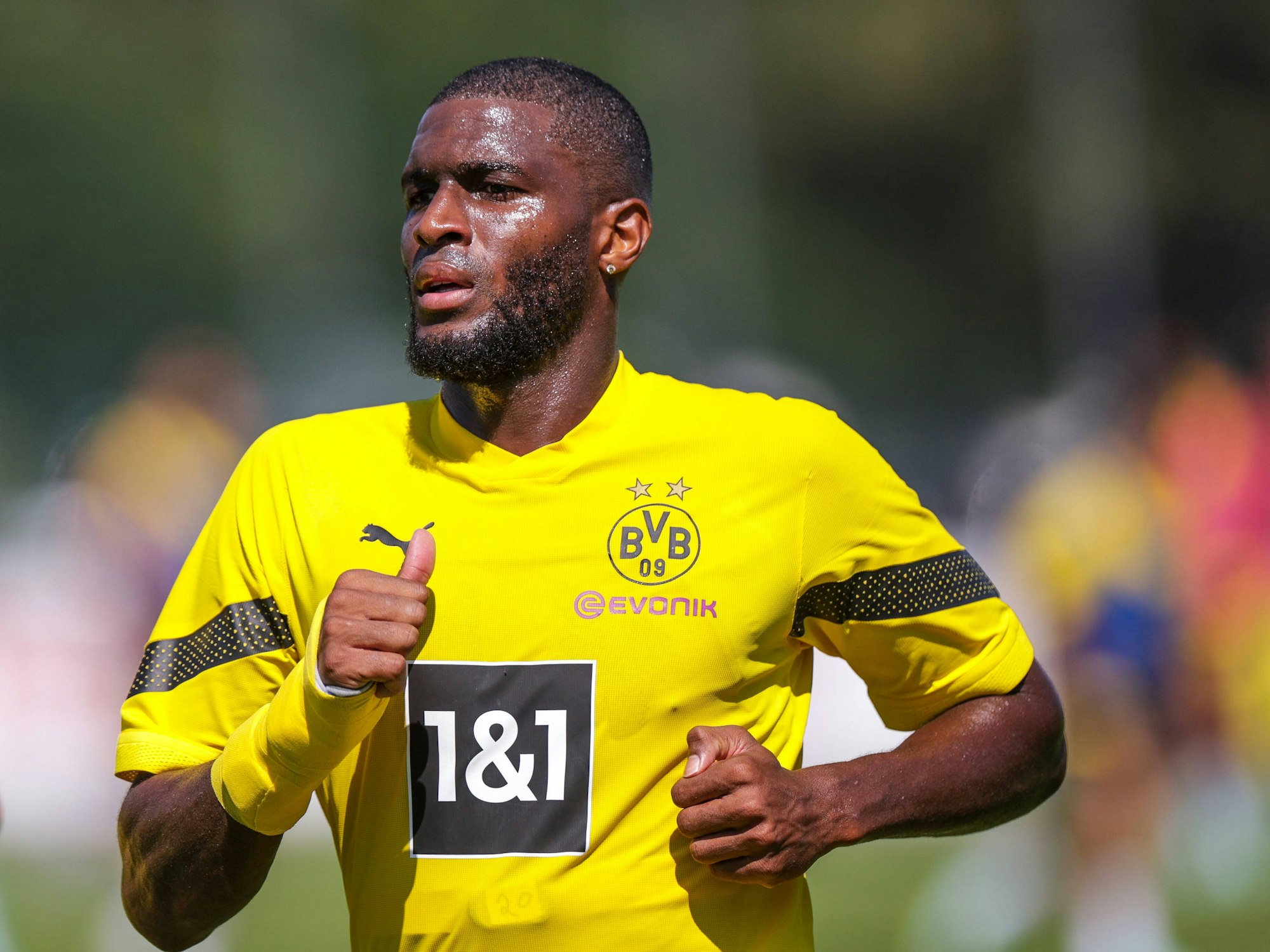 Anthony Modeste läuft über den Platz.