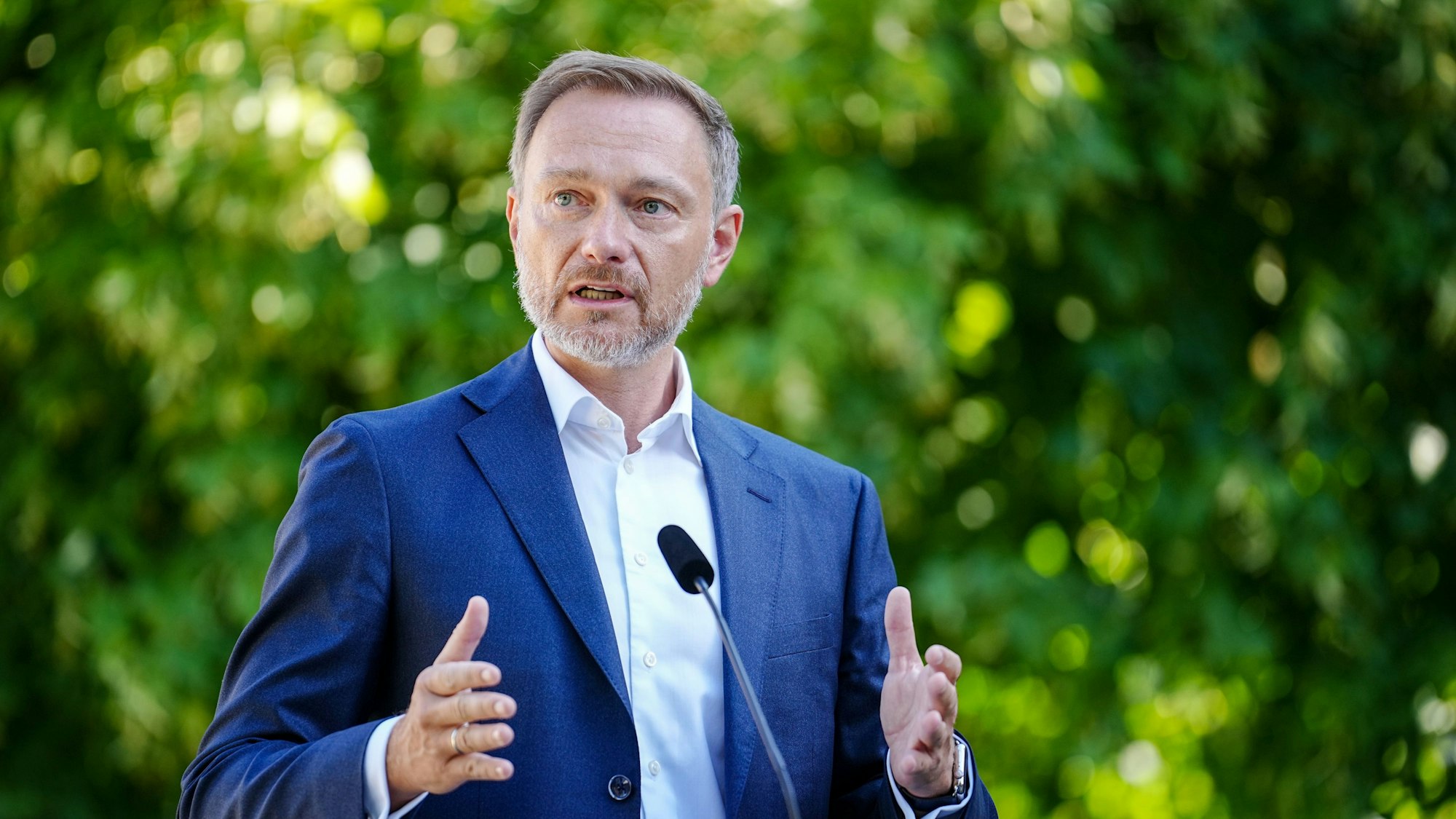 Christian Lindner (FDP), Bundesminister der Finanzen, gibt ein Pressestatement zu den Eckpunkten eines Inflationsausgleichsgesetzes.