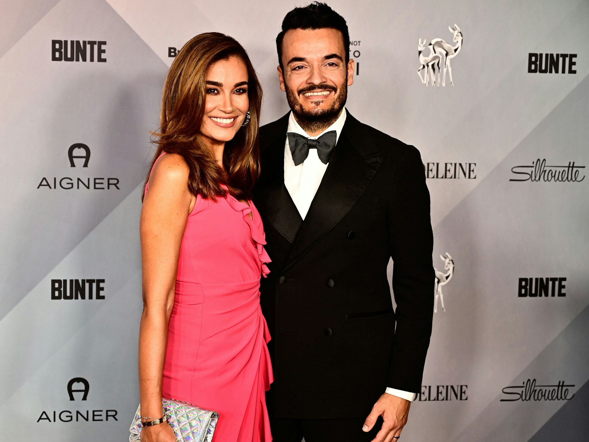 Jana Ina und Giovanni Zarrella kommen zur Charity-Veranstaltung "Tribute to Bambi" in das Hotel «Titanic Chaussee Berlin».