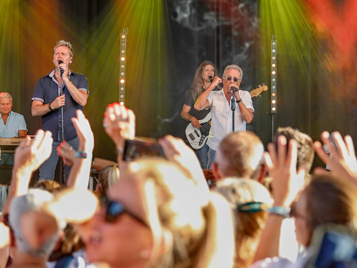 Die Band Bläck Fööss bei ihrem 46. Auftritt im Tanzbrunnen in Köln.