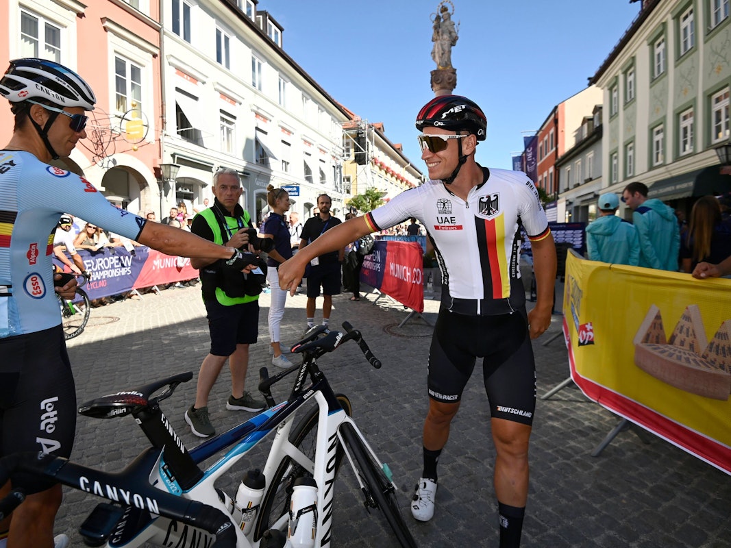 Pascal Ackermann vor dem Start des EM-Straßenrennens.