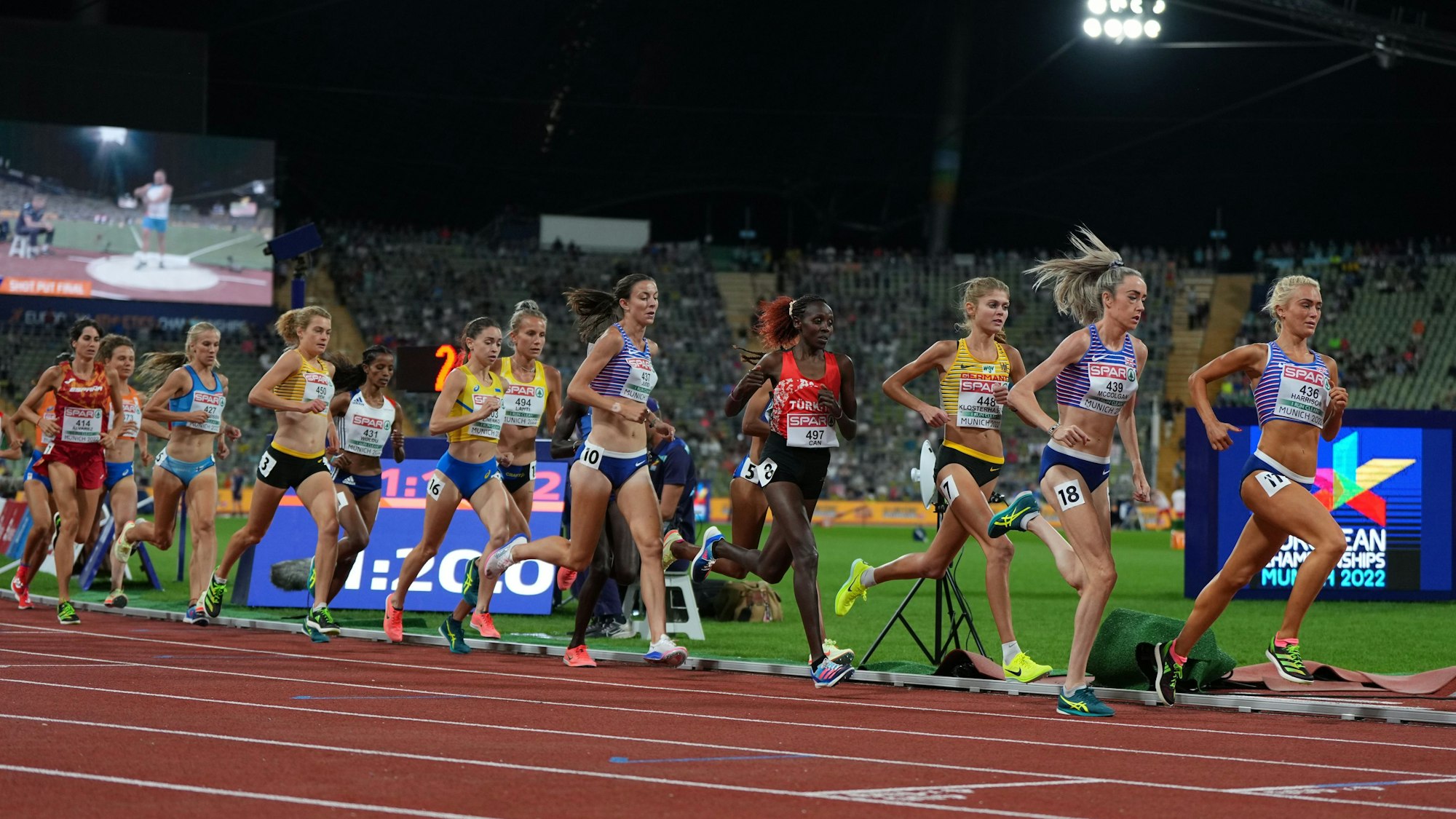 10000 Meter der Frauen mit Konstanze Klosterhalfen (3.v.r, Deutschland).