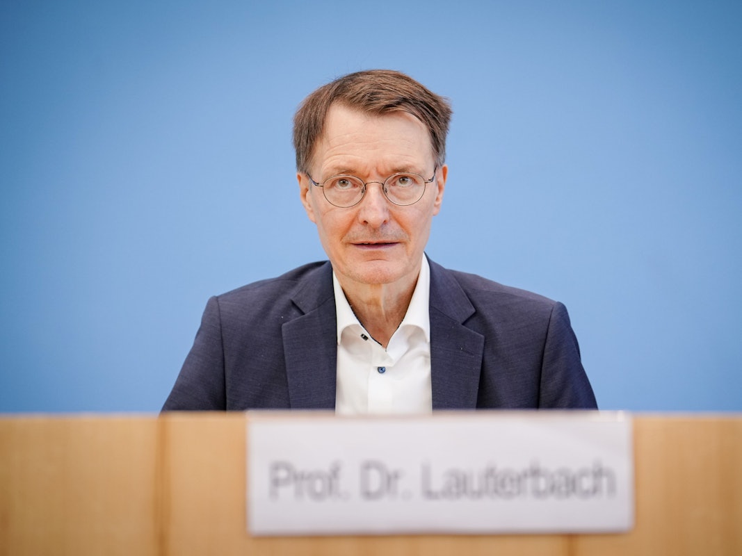 Bundesgesundheitsminister Karl Lauterbach (SPD) bei einer Pressekonferenz zur Corona-Lage.