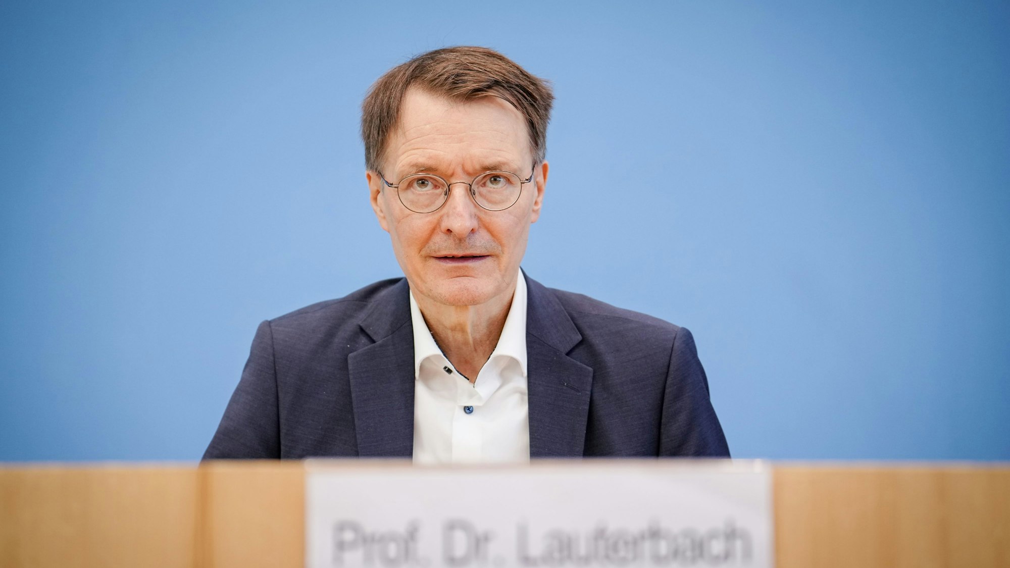 Bundesgesundheitsminister Karl Lauterbach (SPD) bei einer Pressekonferenz zur Corona-Lage.