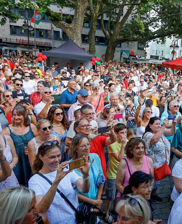 Publikum beim Fest der Altstädter