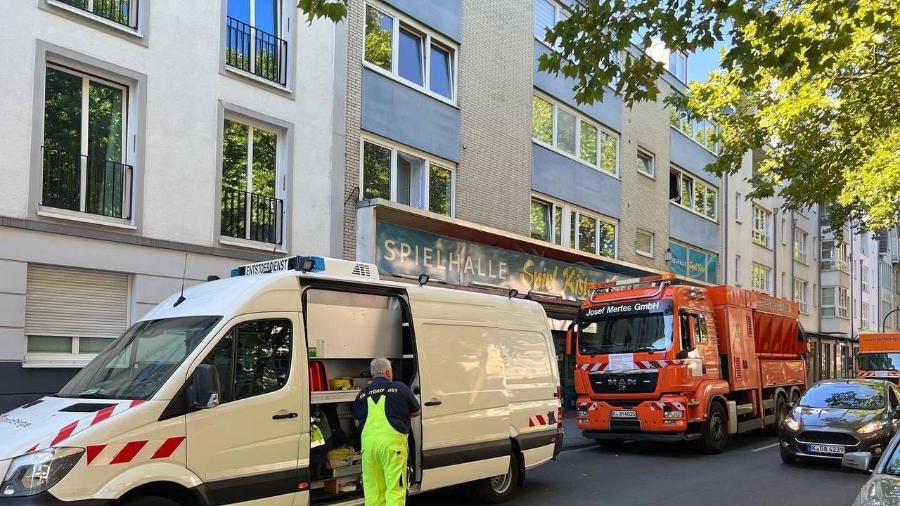 Wasserrohrbuch am 16. August auf der Luxemburger Straße