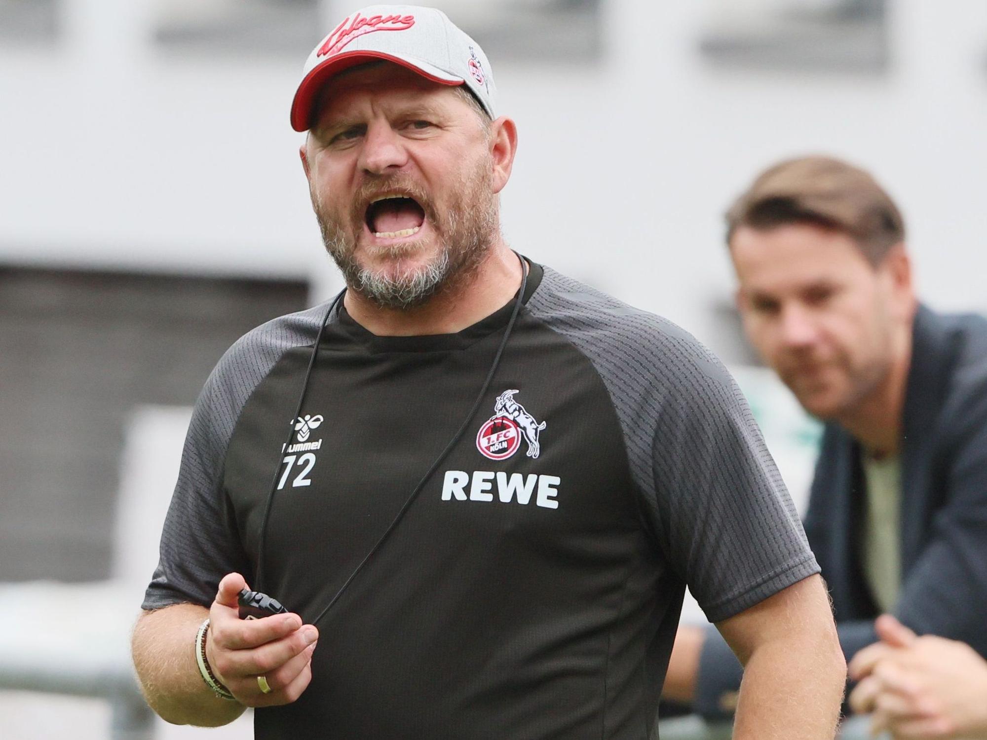 Steffen Baumgart bereitet den FC auf das Conference-League-Hinspiel vor.
