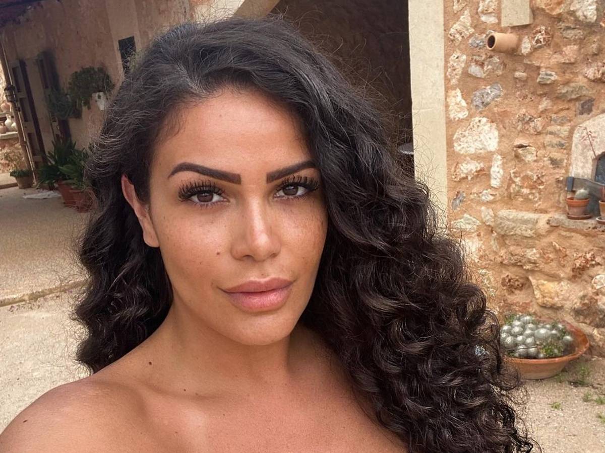 Tik Tok-Star Roaya Soarya, hier auf einem Instagram-Selfie vom Juli 2021, sucht bei der RTL-Kuppelshow „Take Me Out“ nach der großen Liebe.