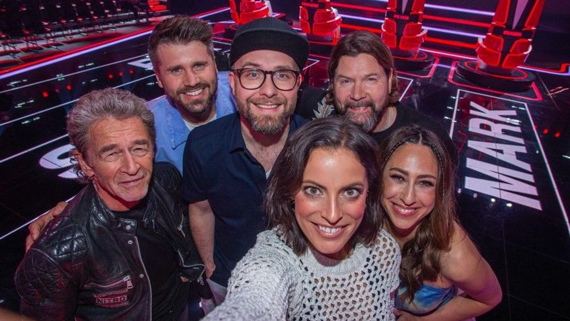 (im Uhrzeigersinn) Peter Maffay; Thore Schölermann; Mark Forster; Rea Garvey; Melissa Khalaj; Stefanie Kloß