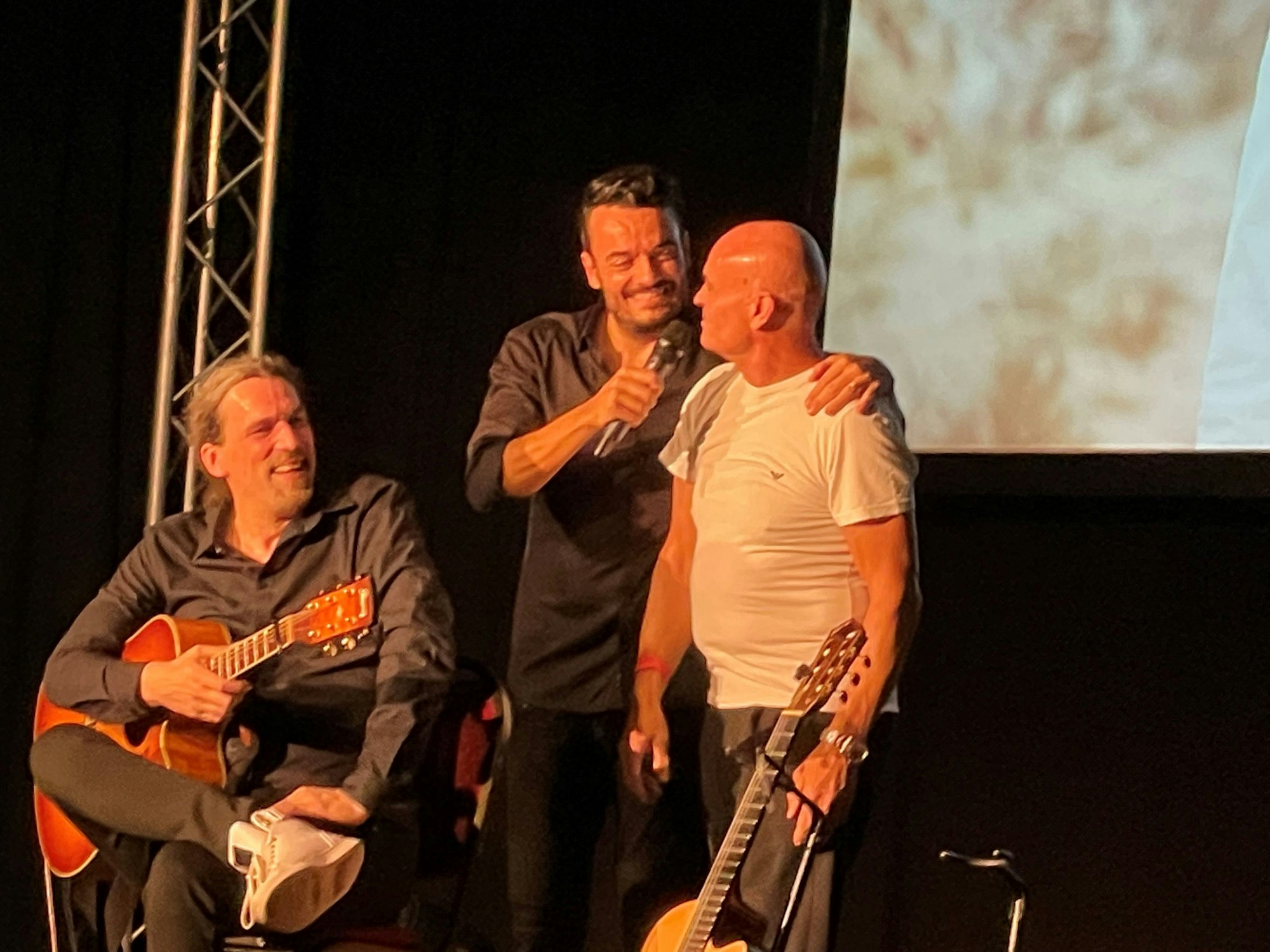 Markus Büttner, Giovanni und Bruno Zarrella beim Event auf der Bühne.