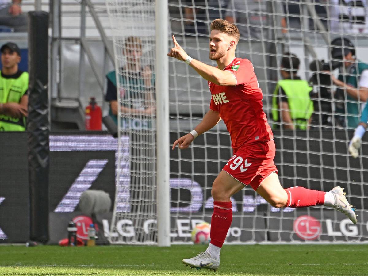 Jan Thielmann bejubelt seinen Treffer zum 1:1-Ausgleich (21. August 2022).