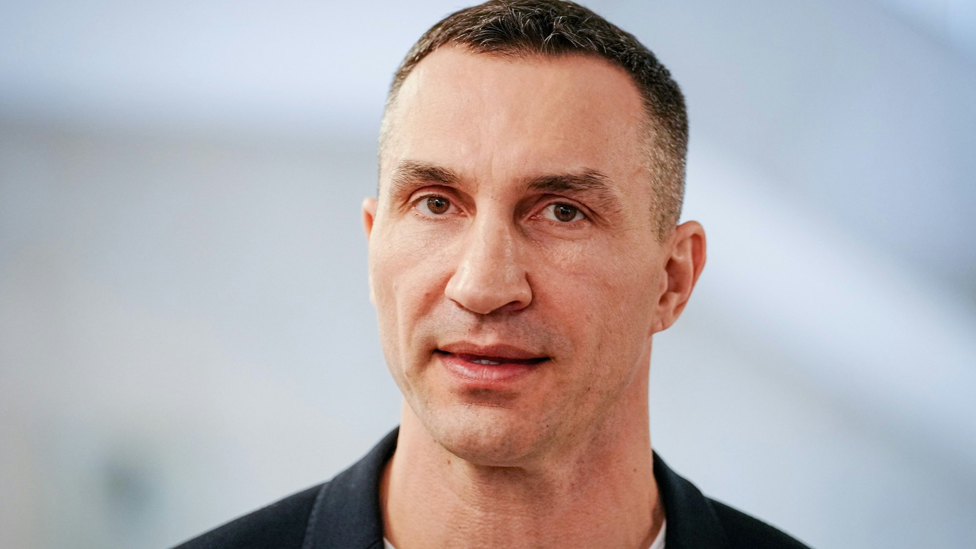 Der frühere Boxweltmeister Wladimir Klitschko am Rande seines Besuchs in Berlin bei Treffen mit mehreren deutschen Ministern.