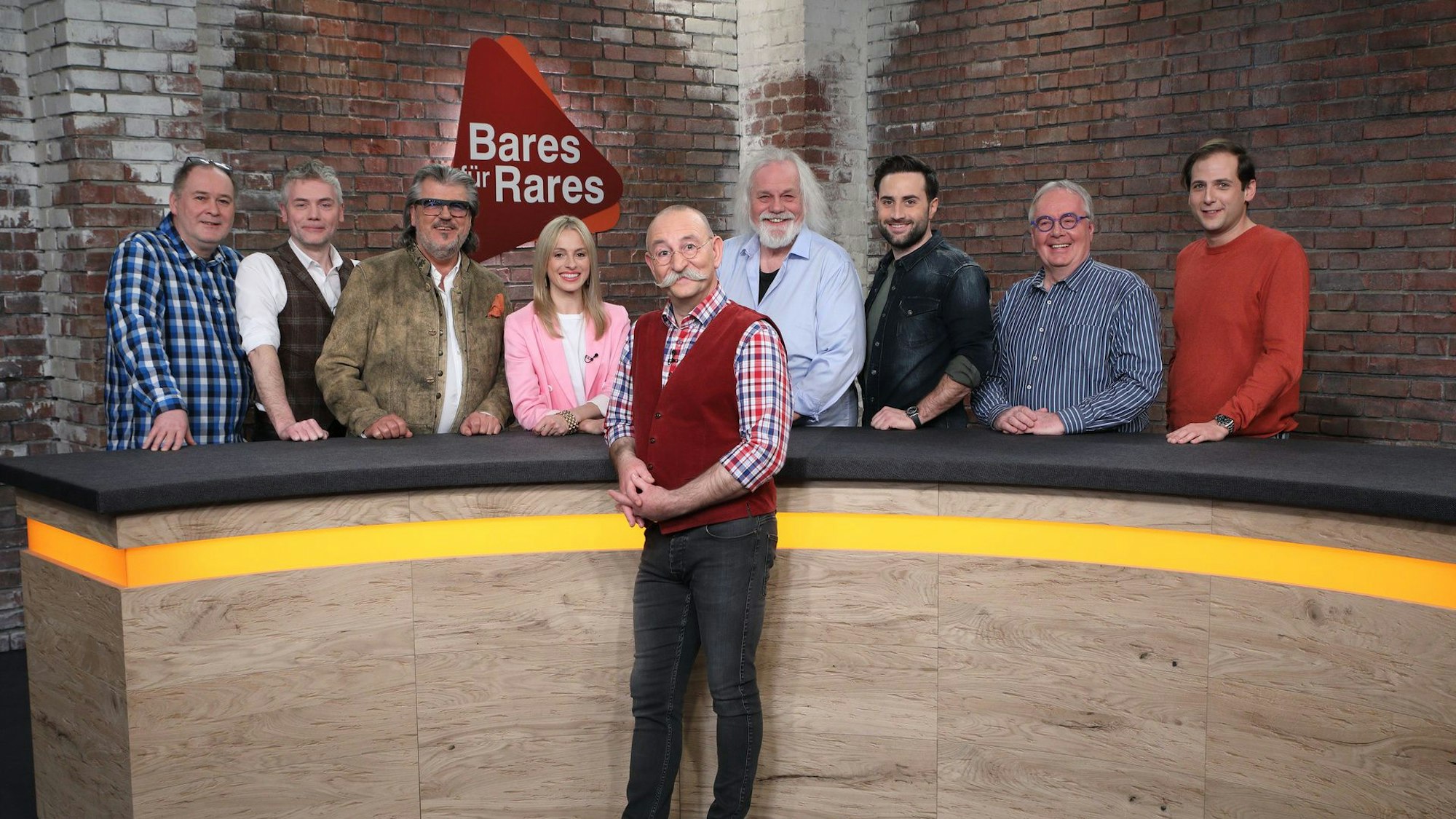 Walter “Waldi” Lehnertz, Christian Vechtel, Roman Runkel, Dr. Elisabeth “Lisa” Nüdling, Horst Lichter, Steve Mandel, David Suppes, Thorsden Schlößner, Julian Schmitz-Avila