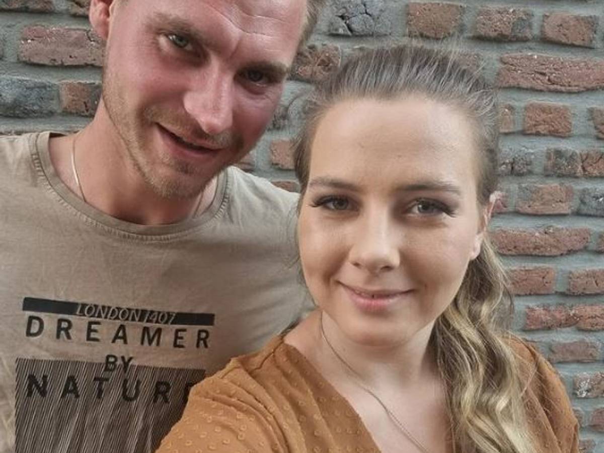 Das Selfie zeigt Sarafina Wollny und ihren Mann Peter Wollny.