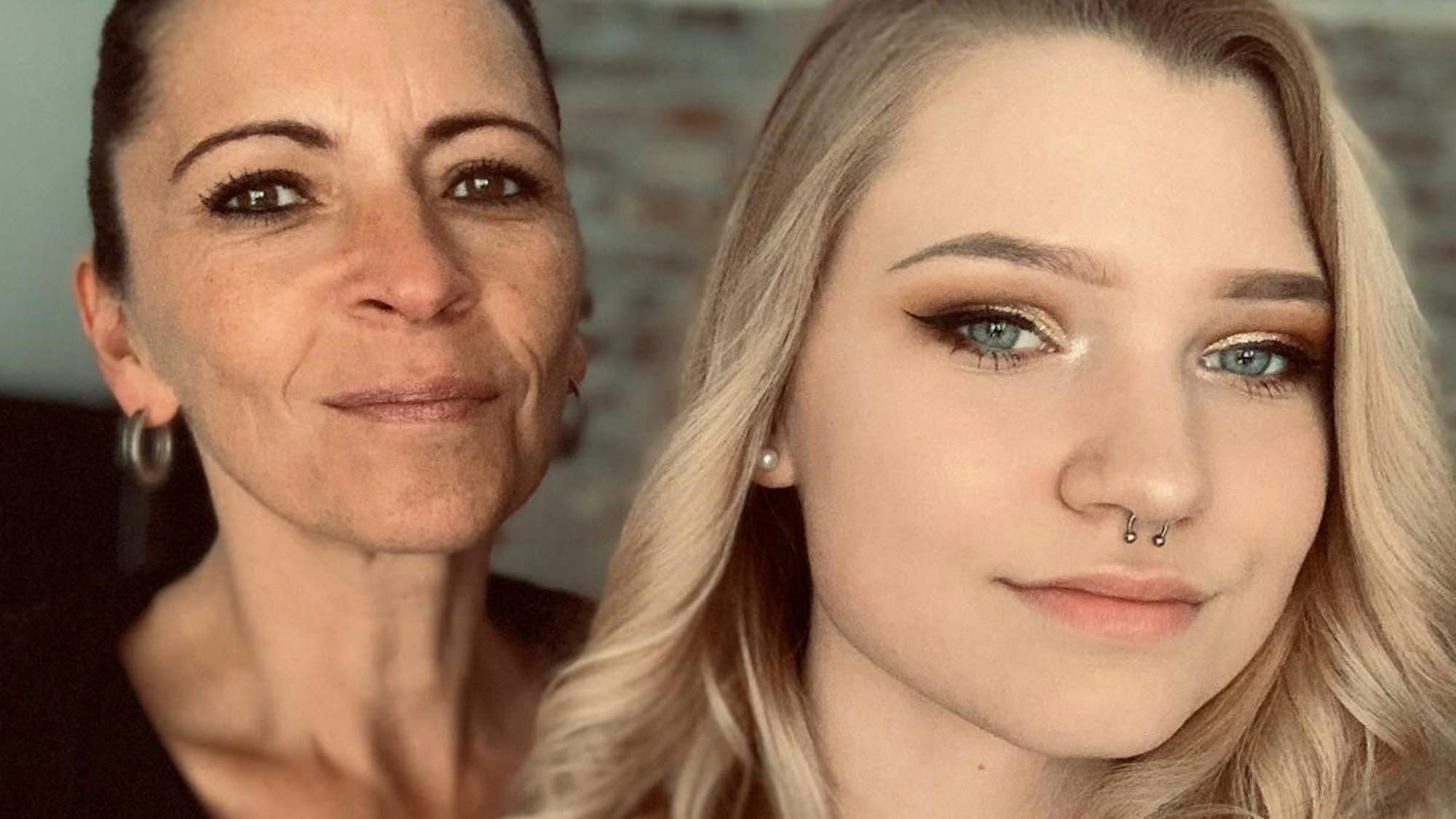 Die 21-jährige Celina mit ihrer Mutter Michaela Strauß (49).