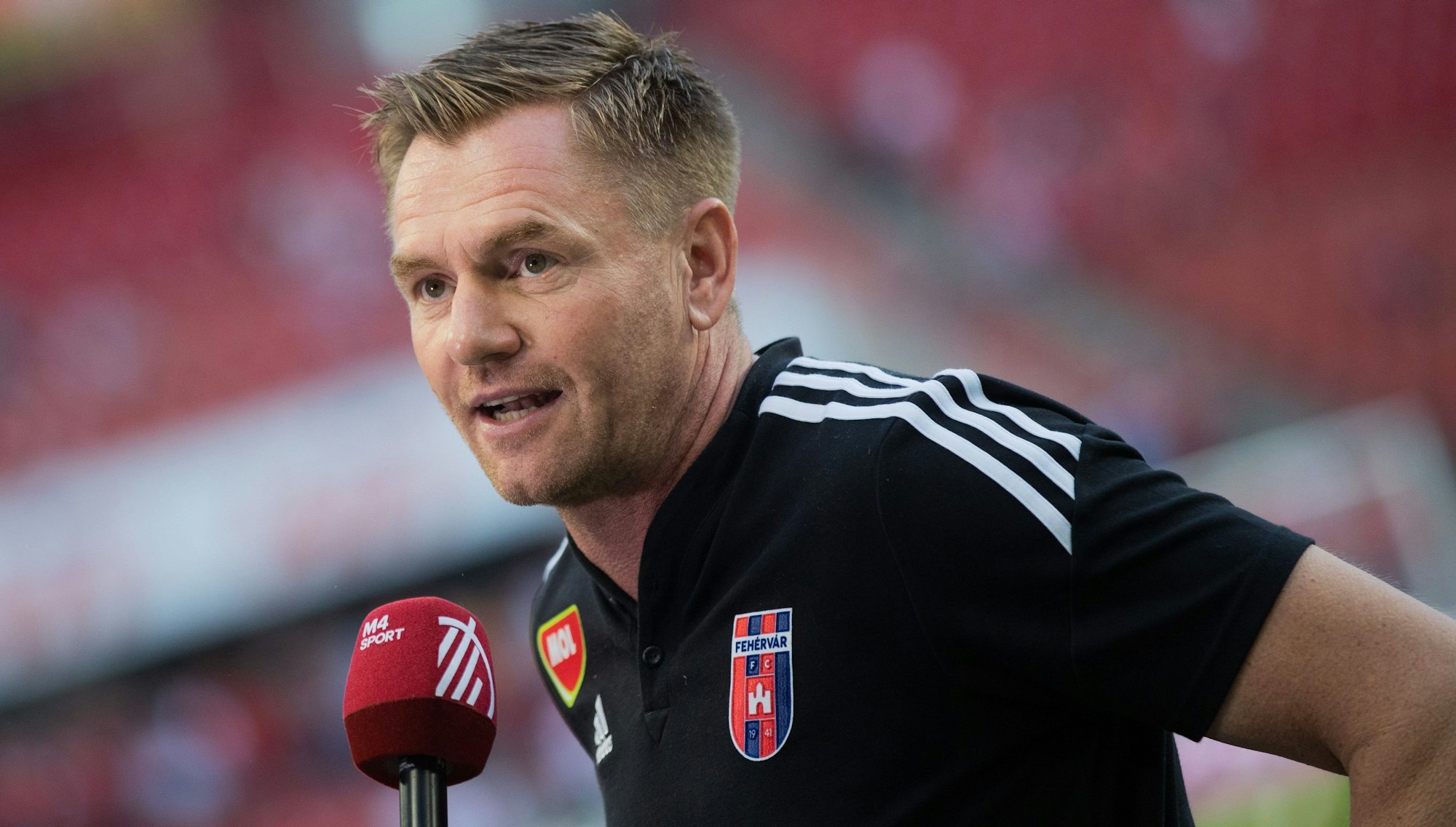 Michael Boris vor dem Hinspiel der Playoffs in der Conference League beim 1. FC Köln im Interview