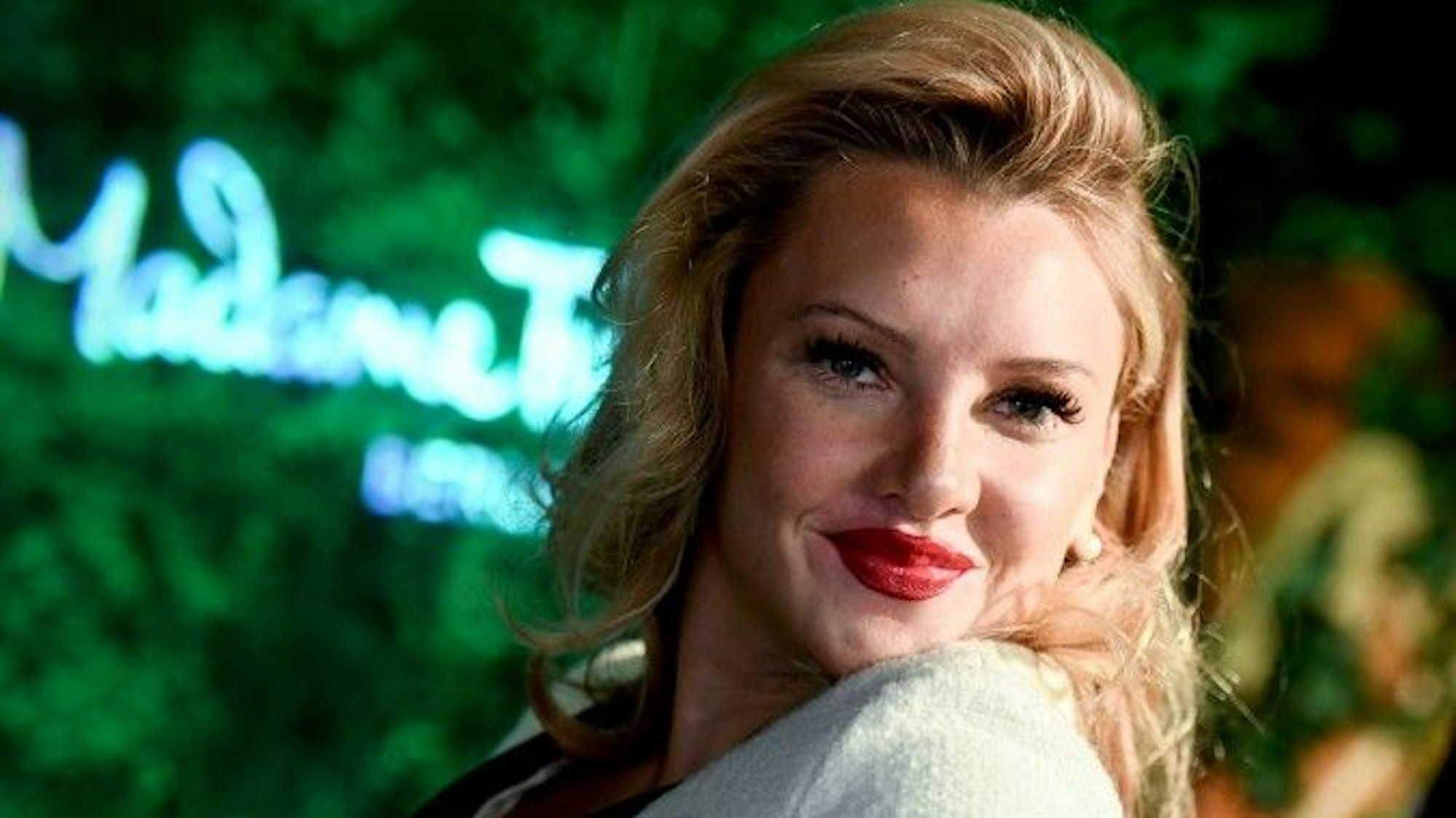 Reality-TV-Sternchen Evelyn Burdecki, hier im Januar 2020 in Berlin, musste ihrer Mama aus der Patsche helfen.