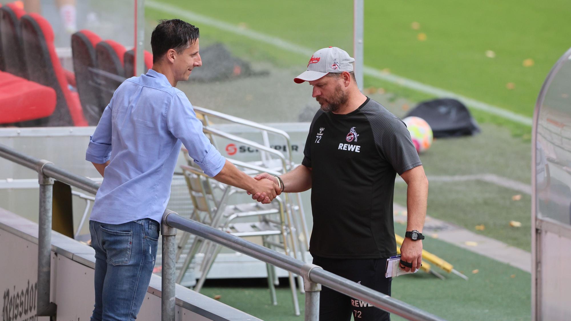 Sportchef Christian Keller (l.) und Trainer Steffen Baumgart am 20. August 2022 am Geißbockheim