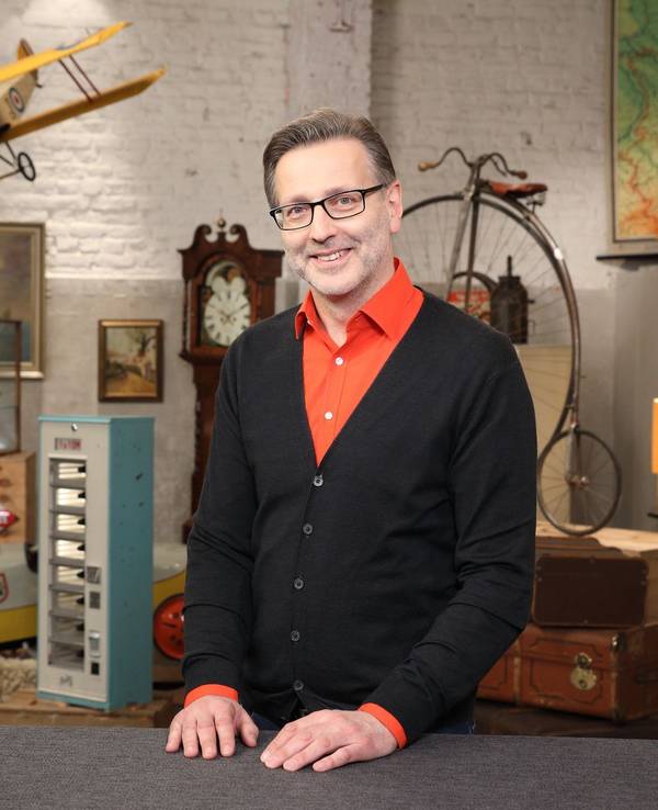 Detlev Kümmel, Experte in der ZDF-Trödelshow „Bares für Rares“, hat in vielen Dingen den richtigen Riecher. Nun unterschätzte der TV-Liebling die Händlerinnen und Händler.