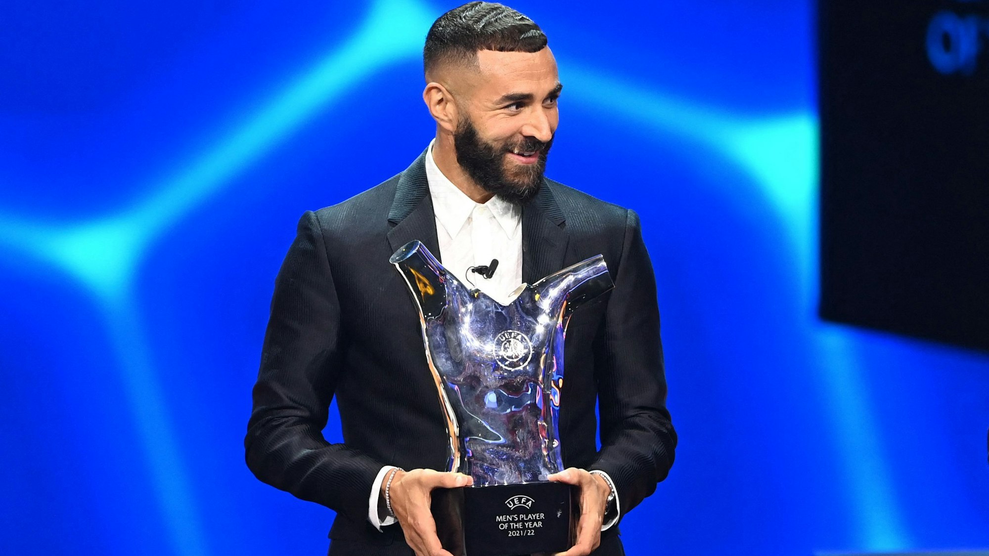 Karim Benzema ist am 25. August 2022 von der UEFA ausgezeichnet worden.