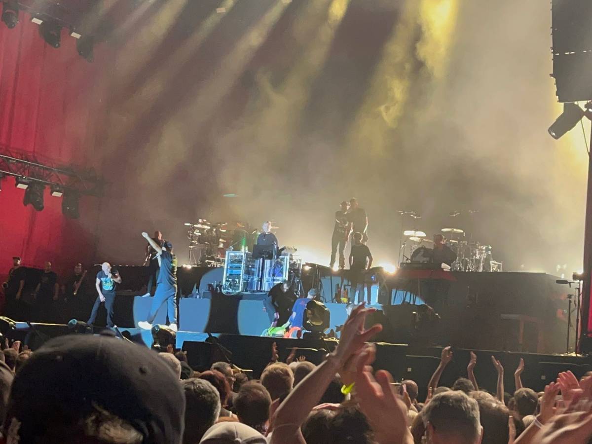 Bei dem Konzert der Fantastischen Vier im Bonner Hofgarten kam es zu einem Unfall.