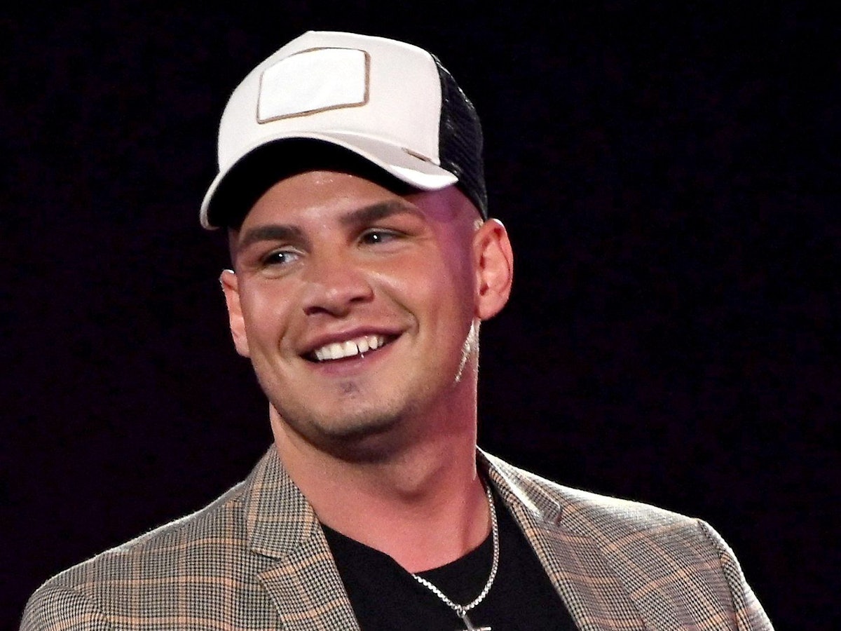 Der Sänger Pietro Lombardi tritt bei der ARD-Fernsehshow "Schlagerbooom 2019" in der Westfalenhalle auf.