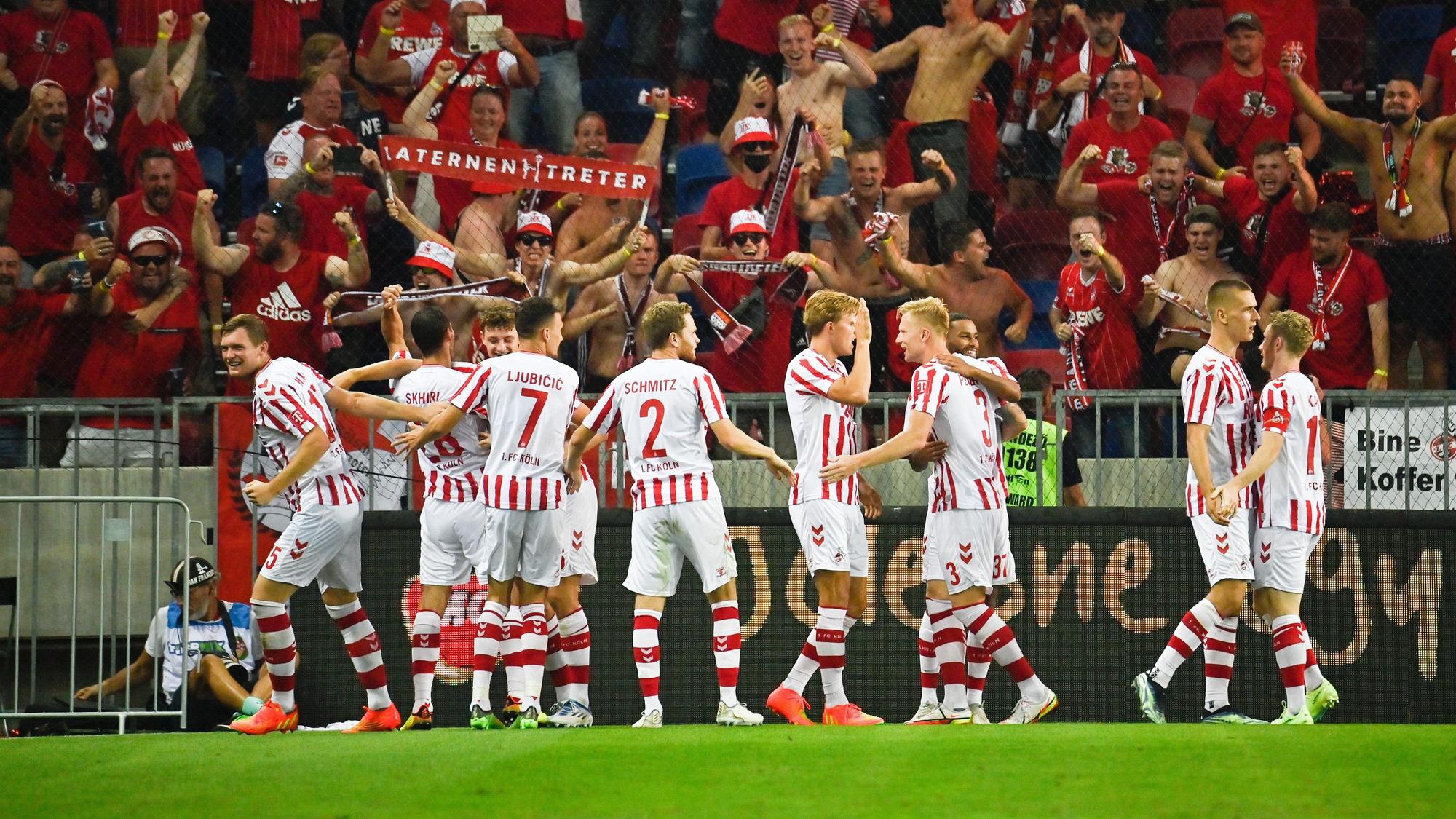 Mit einem 3:0-Erfolg beim Fehérvár FC ist der 1. FC Köln am Donnerstag (25. August 2022) in die Conference-League-Gruppenphase eingezogen.
