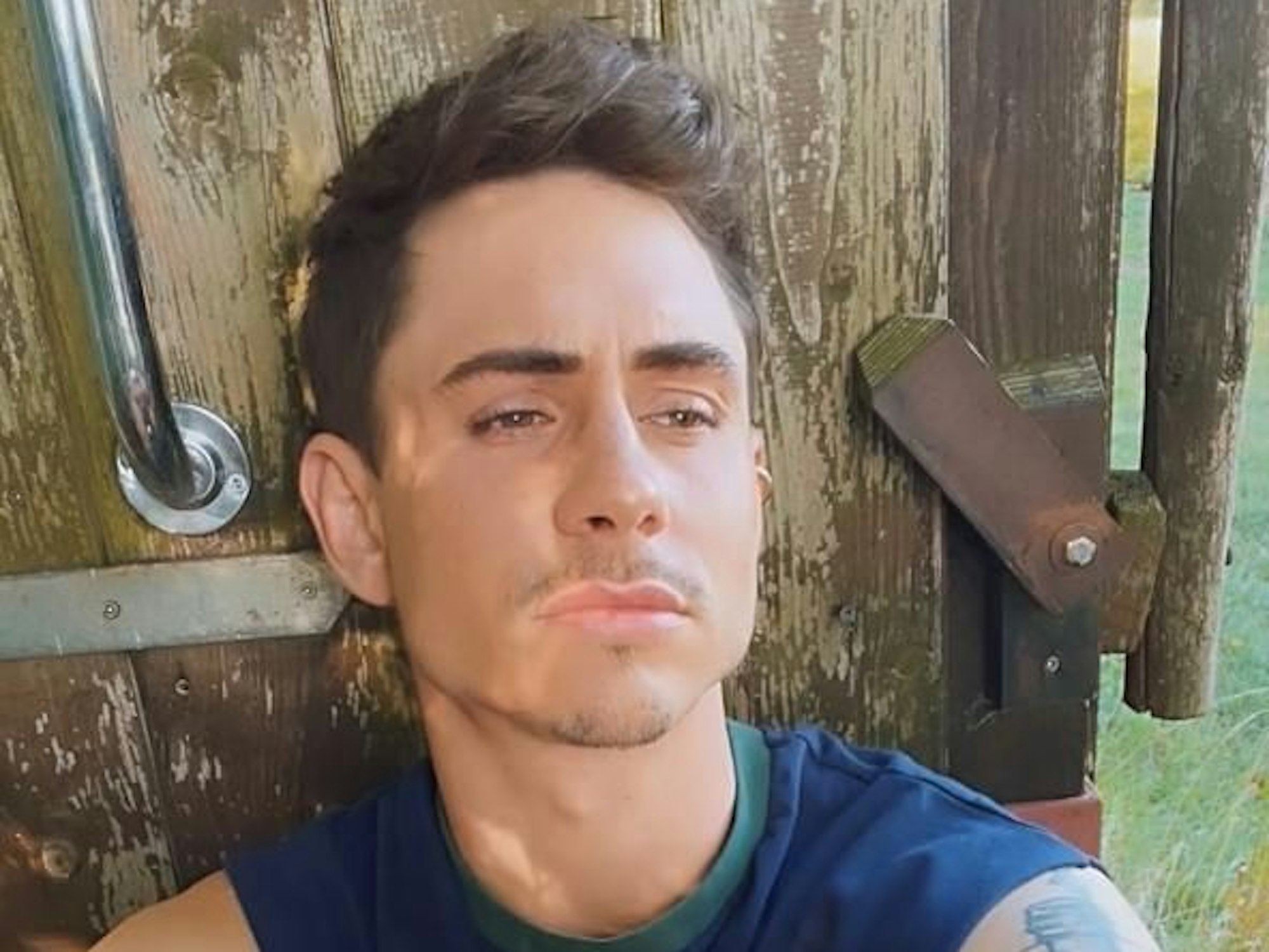 Der schwule Influencer Patjabbers hat in Videos auf dem TikTok-Kanal von EXPRESS.de über Vorurteile gegenüber Schwulen gesprochen.