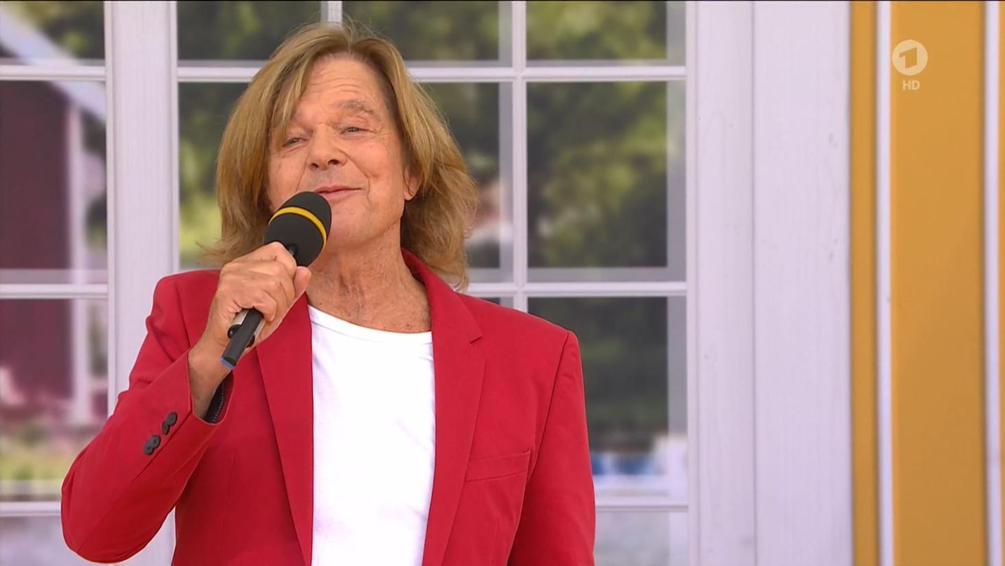 Jürgen Drews tritt am 28. August 2022 in der ARD-Show Immer wieder sonntags auf