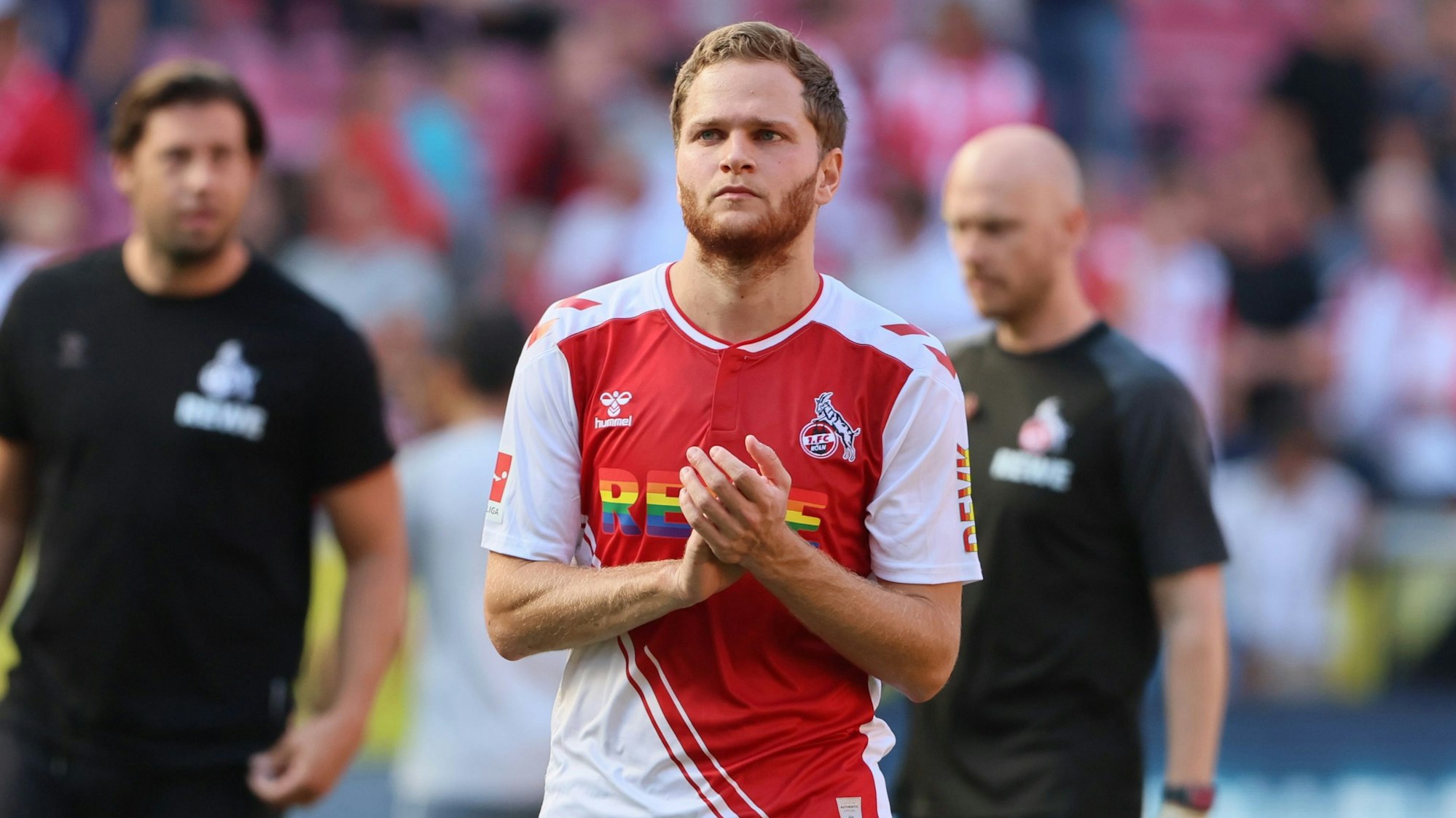 Benno Schmitz hat sich gegen Stuttgart (28. August 2022) eine Sprunggelenksverletzung zugezogen.