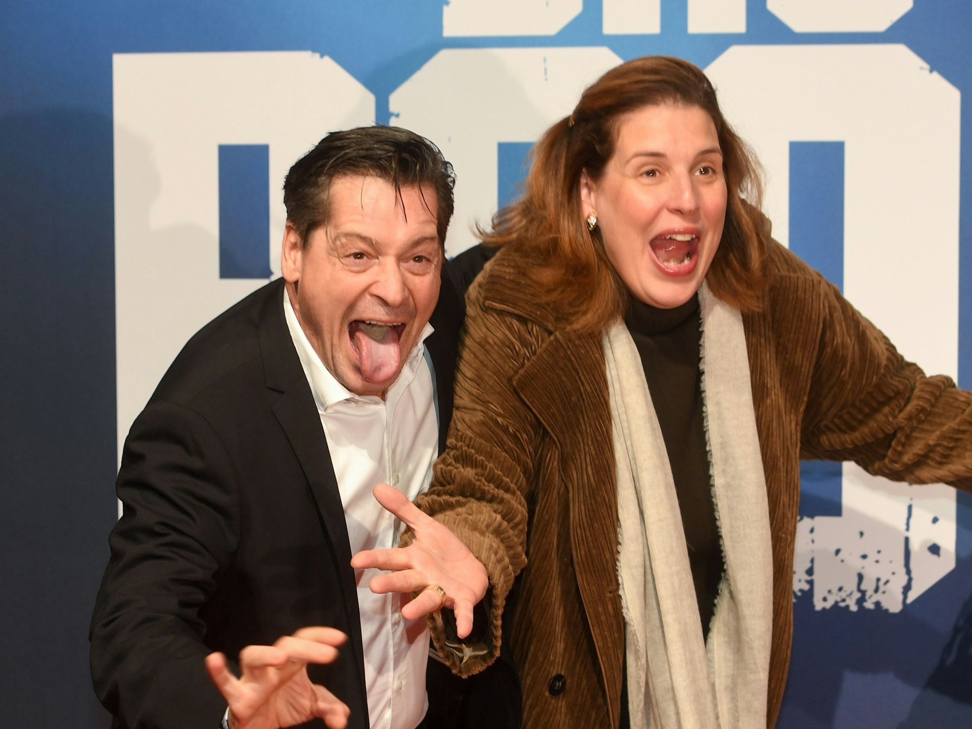 Das Schauspielerpaar Fritz Karl und Elena Uhlig kommt 2018 zur Premiere der TV-Serie "Das Boot" in die Bavaria Studios.