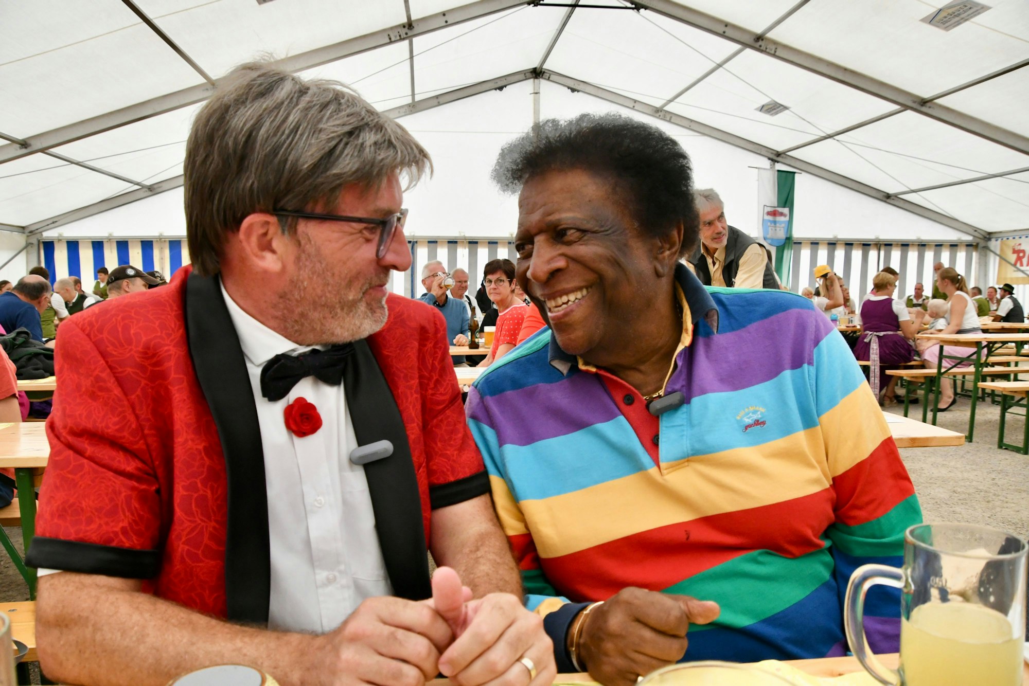 Karl König (l.) mit Roberto Blanco.