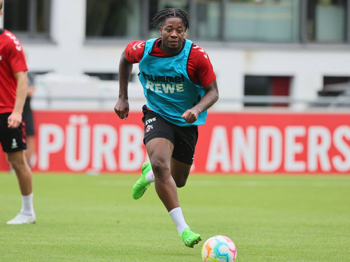 1. FC Köln, Training, Bright Arrey-Mbi (1. FC Köln), 15.08.2022, Bild: Herbert Bucco